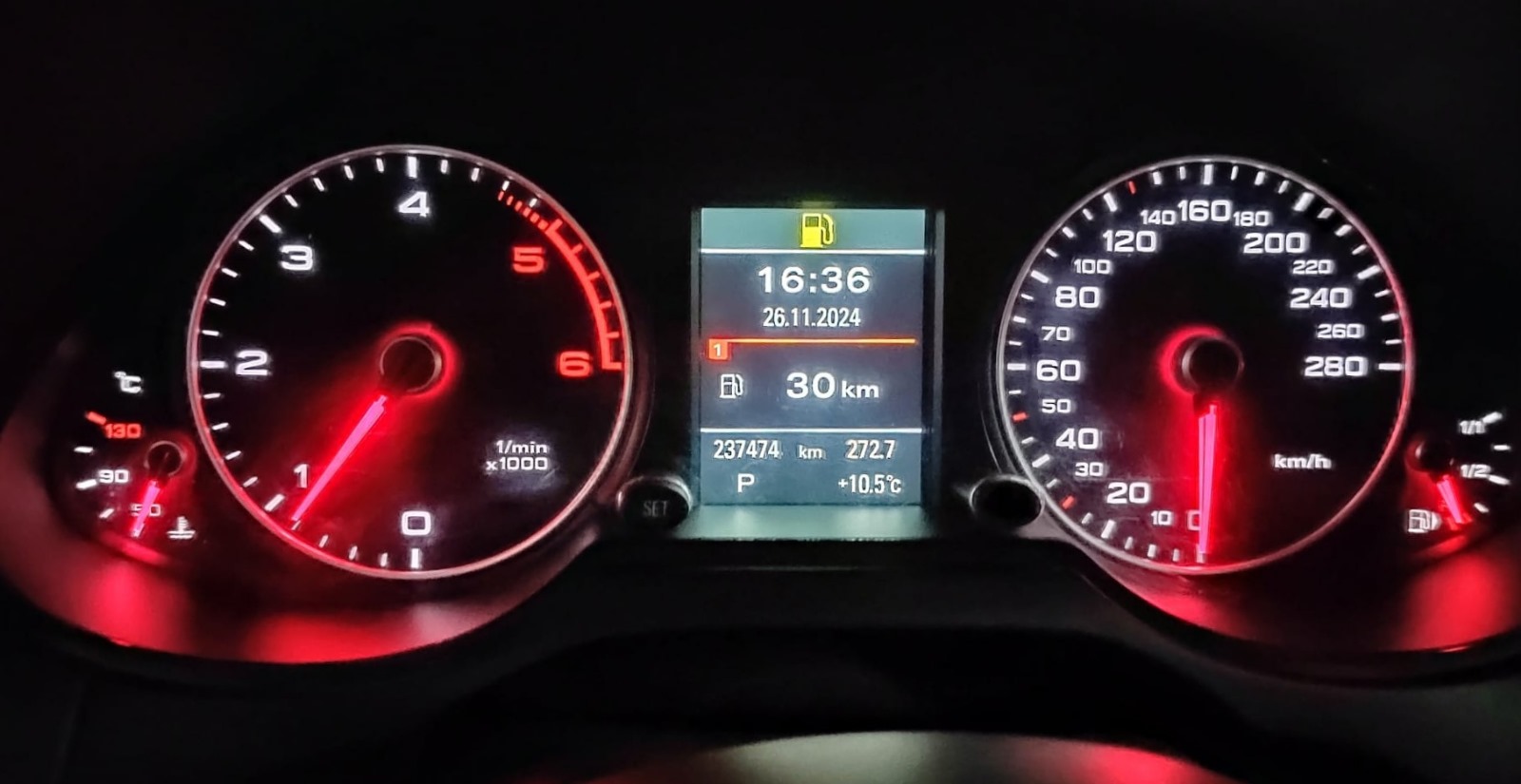 
								Audi Q5 full									