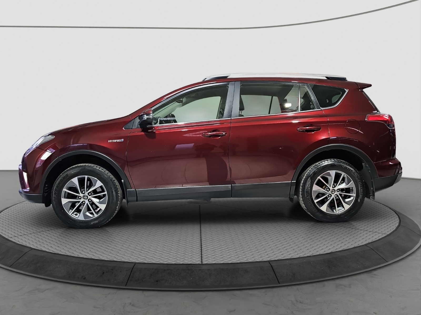 
								Toyota – RAV 4 full									
