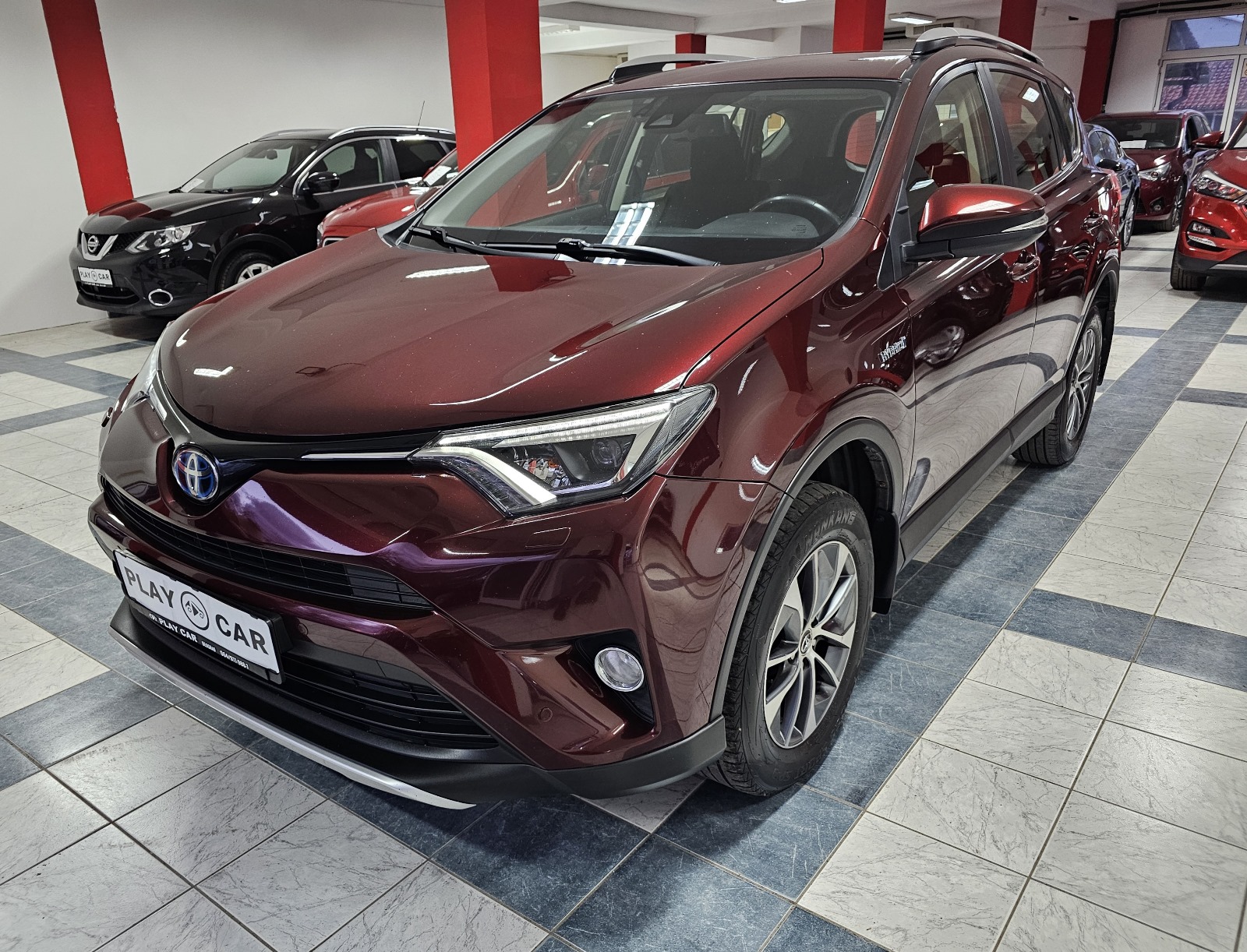 
								Toyota – RAV 4 full									