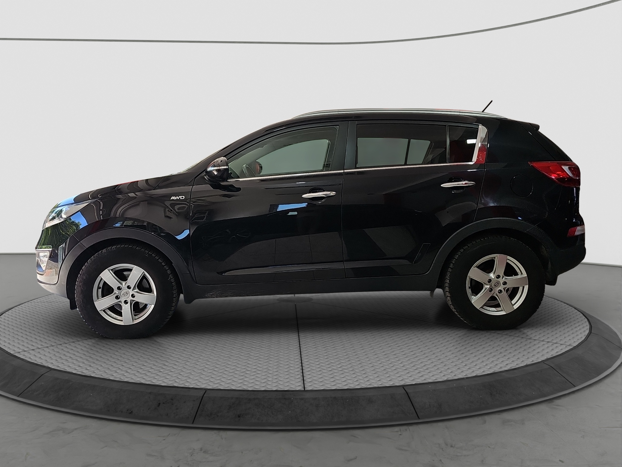 
								Kia Sportage full									