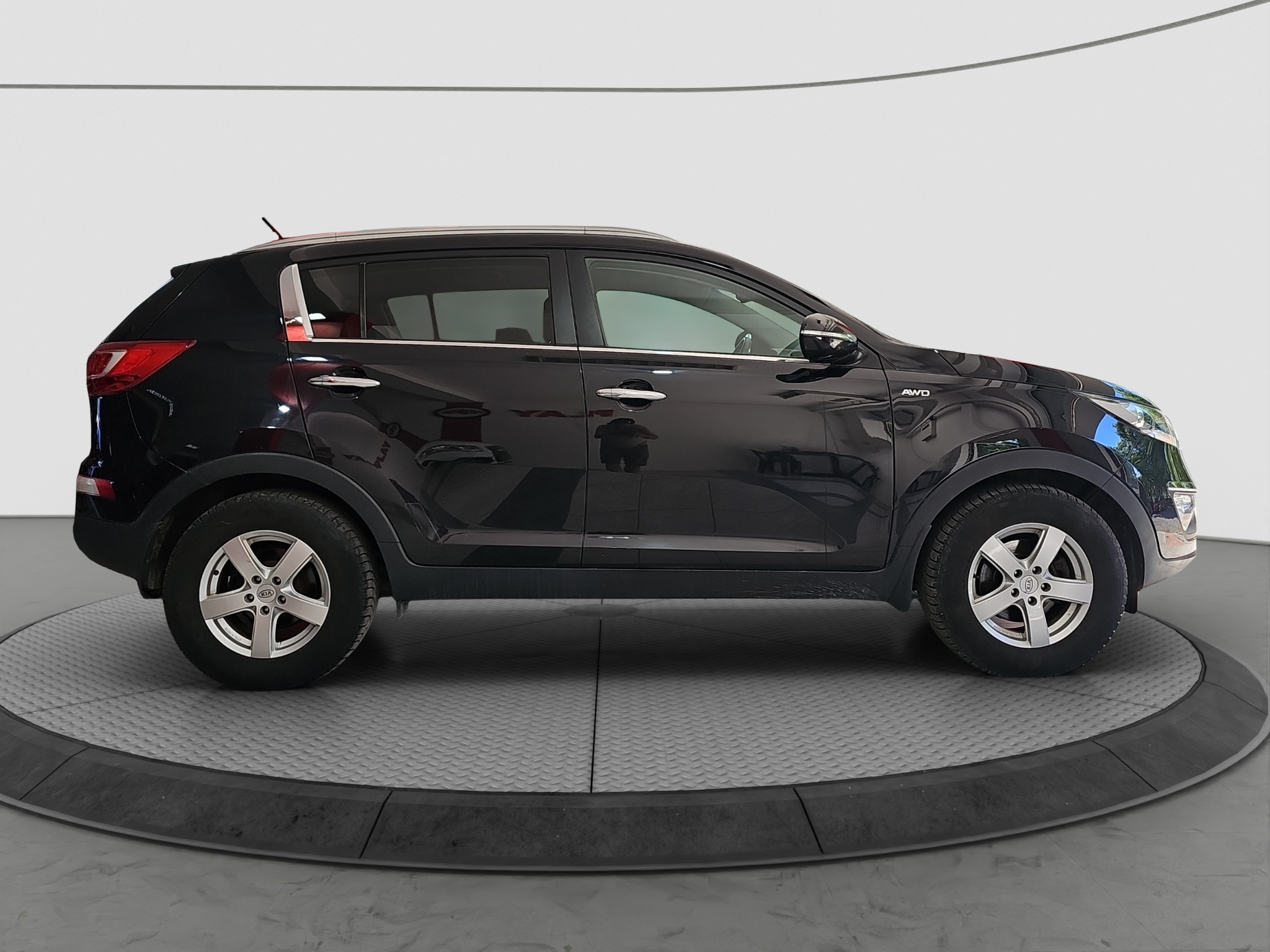 
								Kia Sportage full									