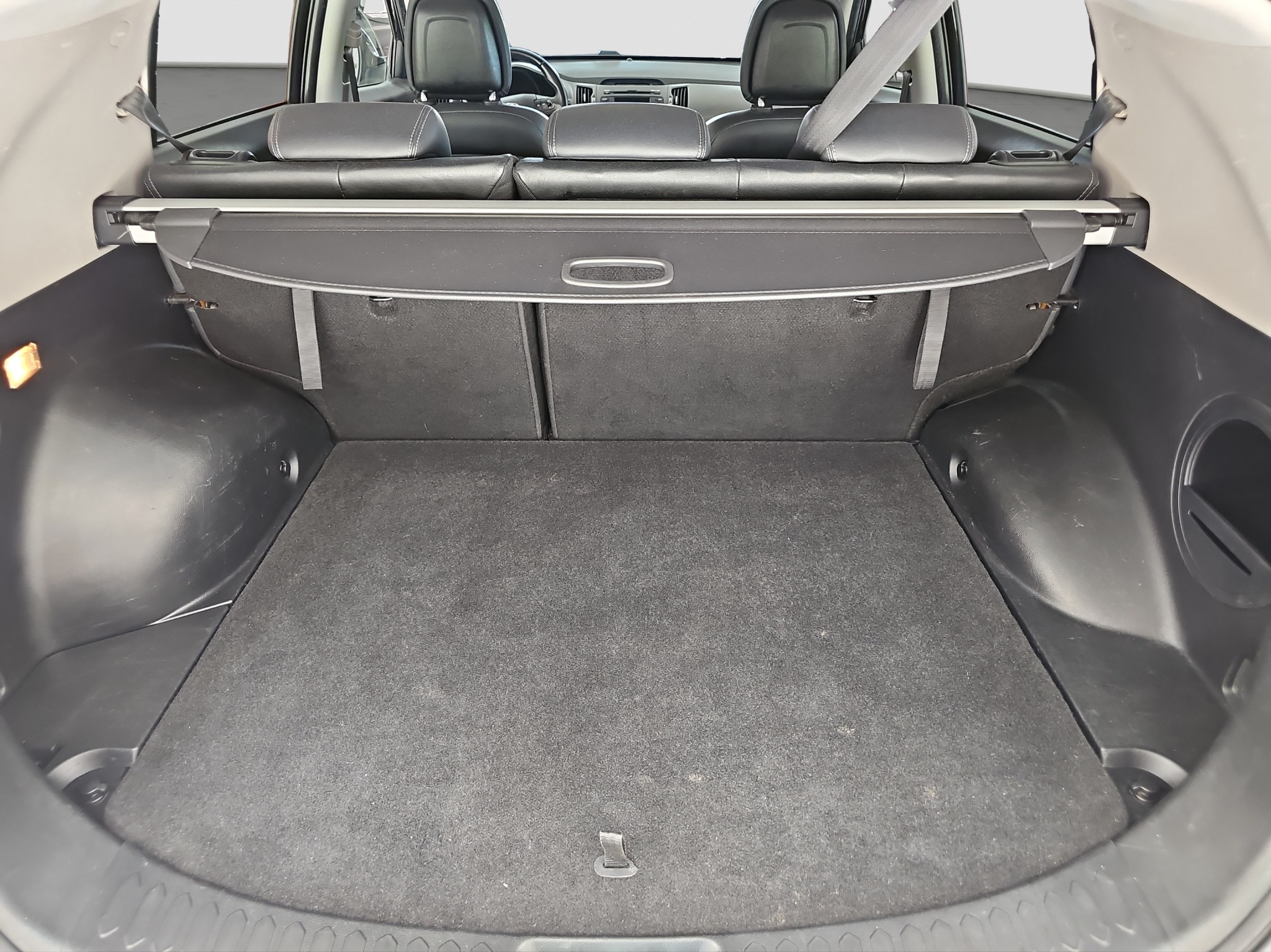
								Kia Sportage full									