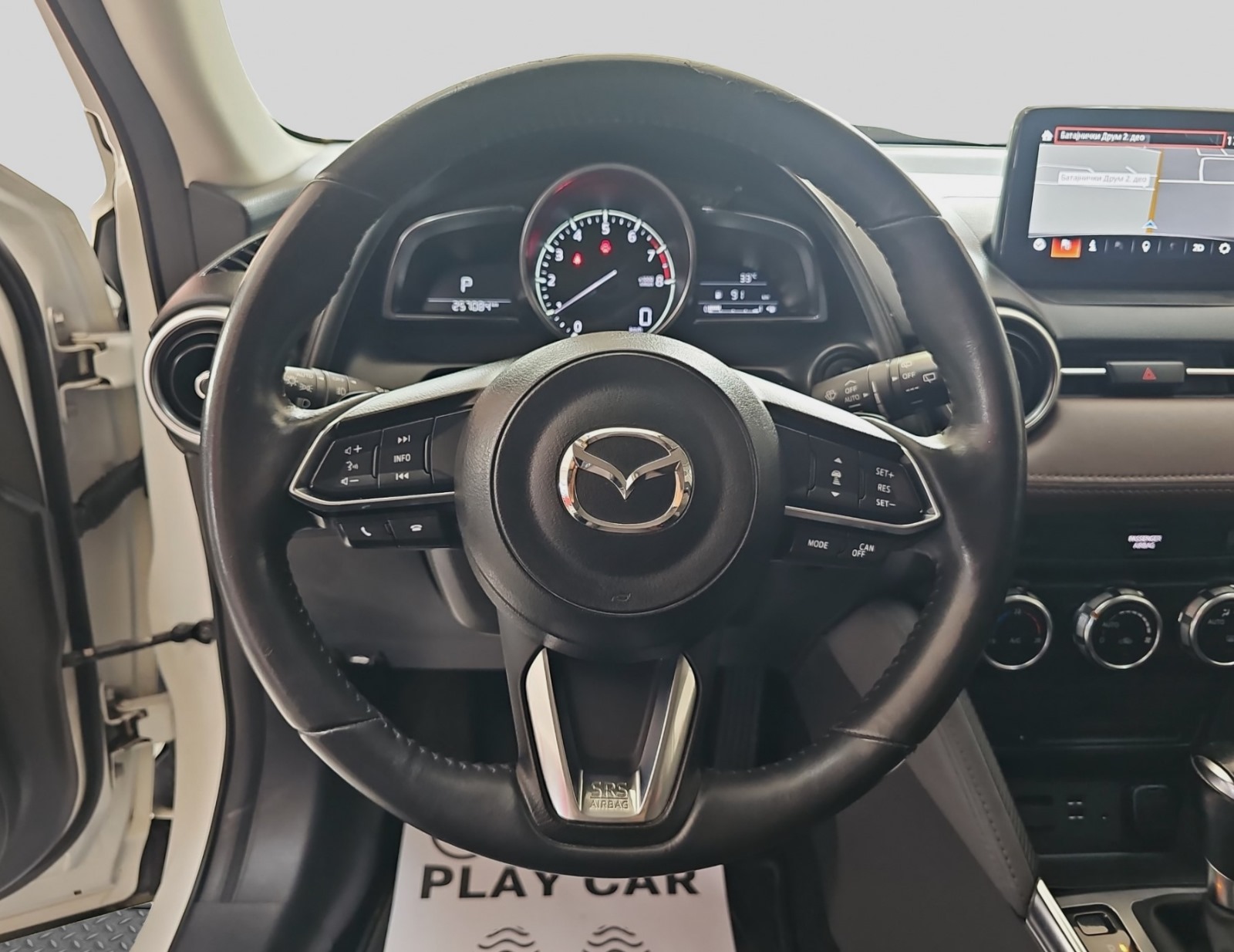 
								Mazda CX-3 4×4 full									