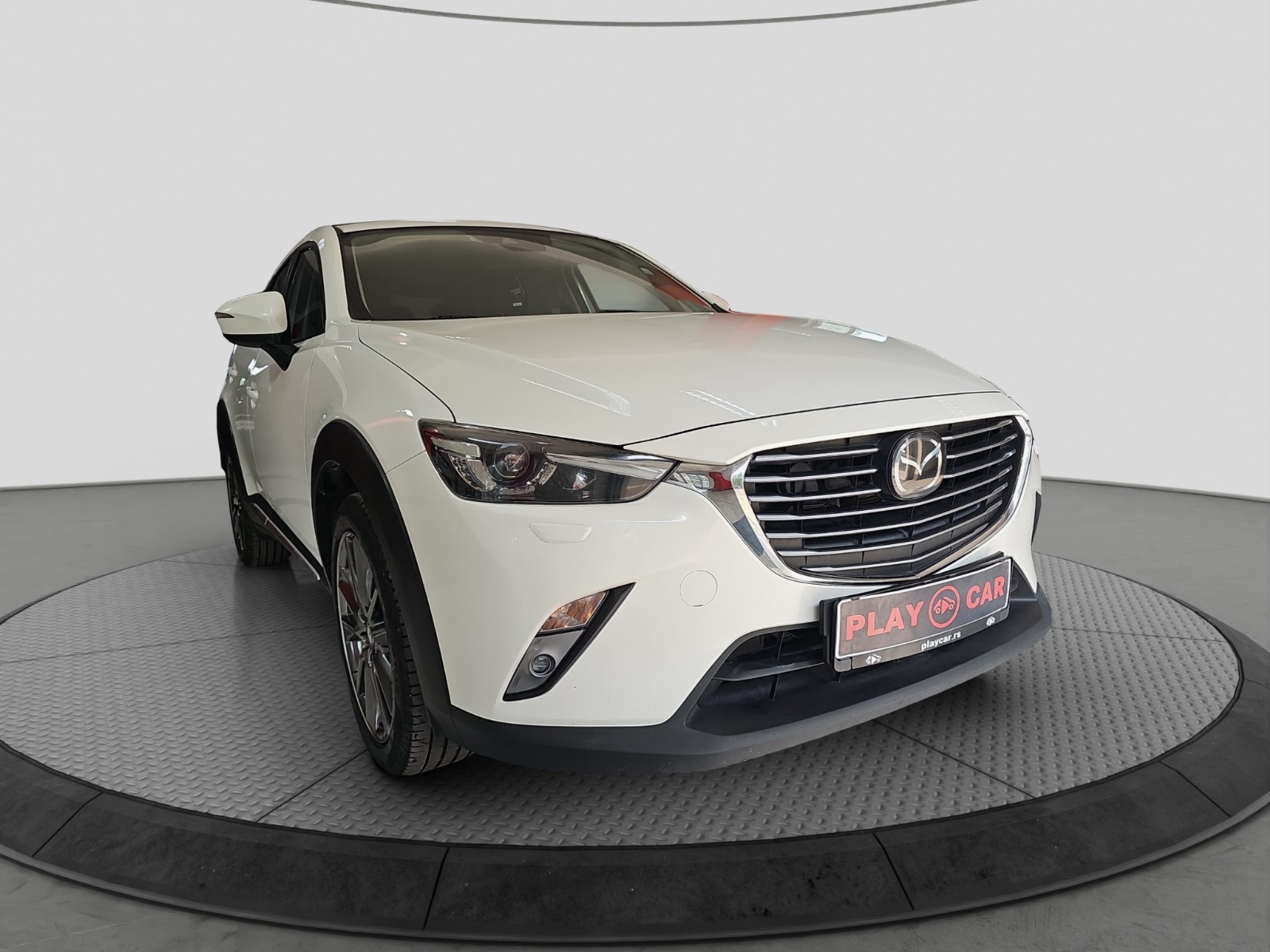 
								Mazda CX-3 4×4 full									