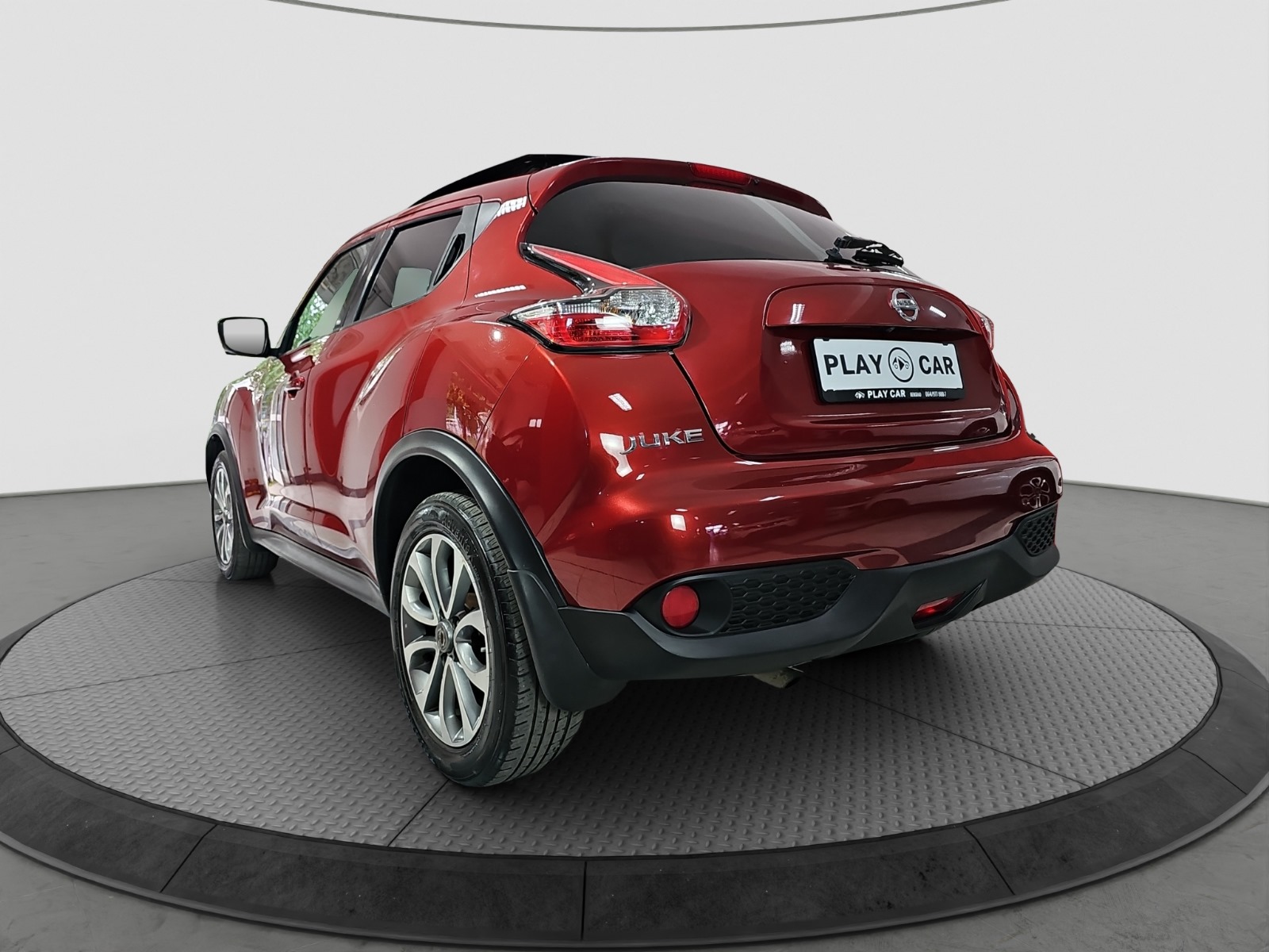 
								Nissan Juke full									