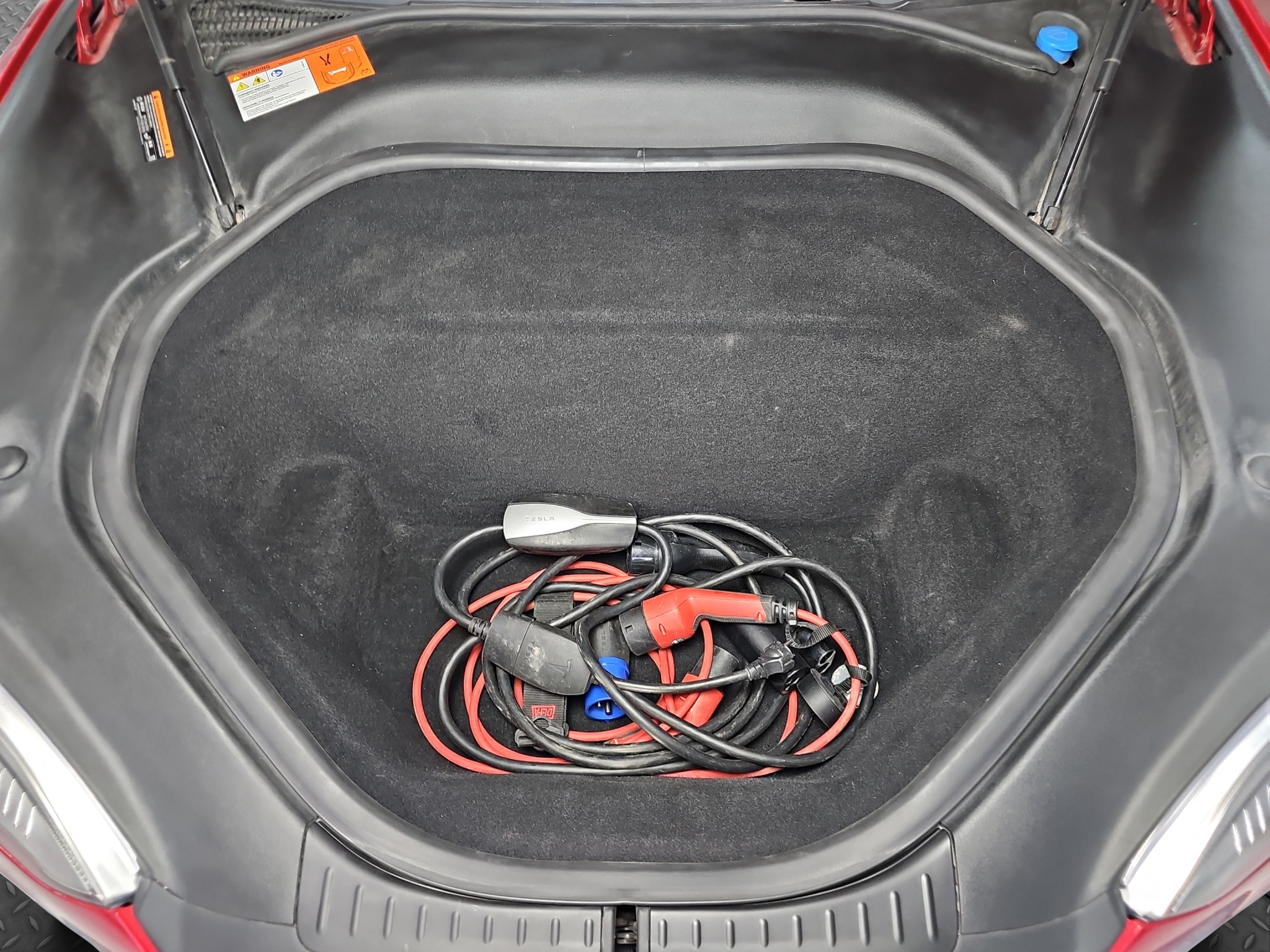
								Tesla Model S P85D / FREE CHARGE full									