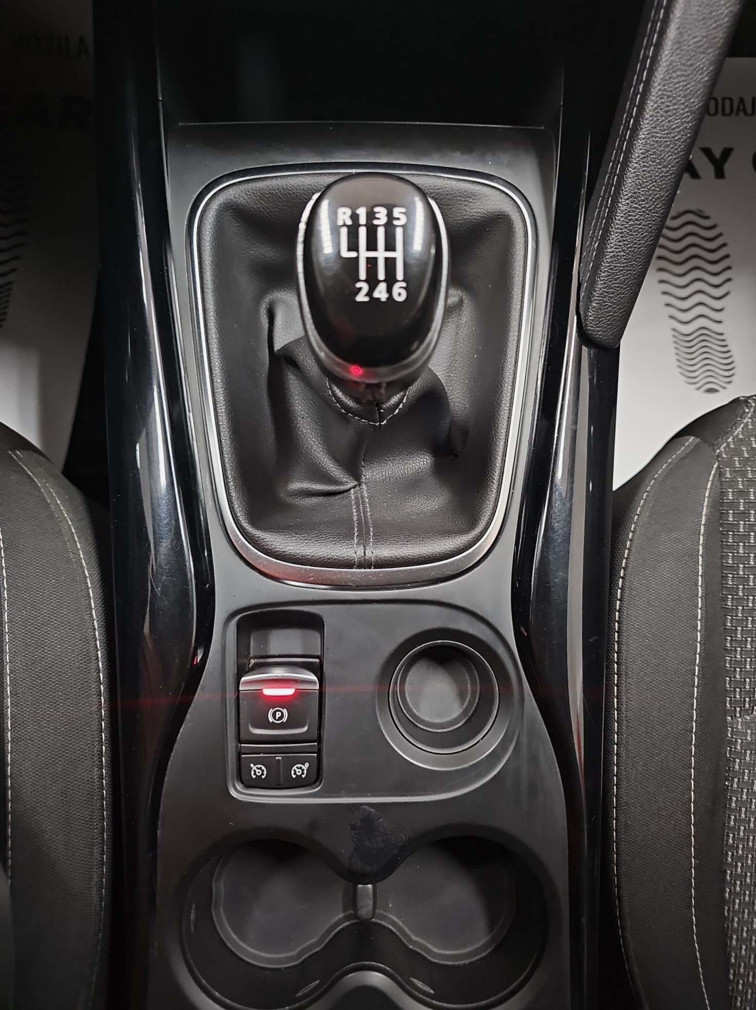
								Renault Kadjar T.O.P. full									
