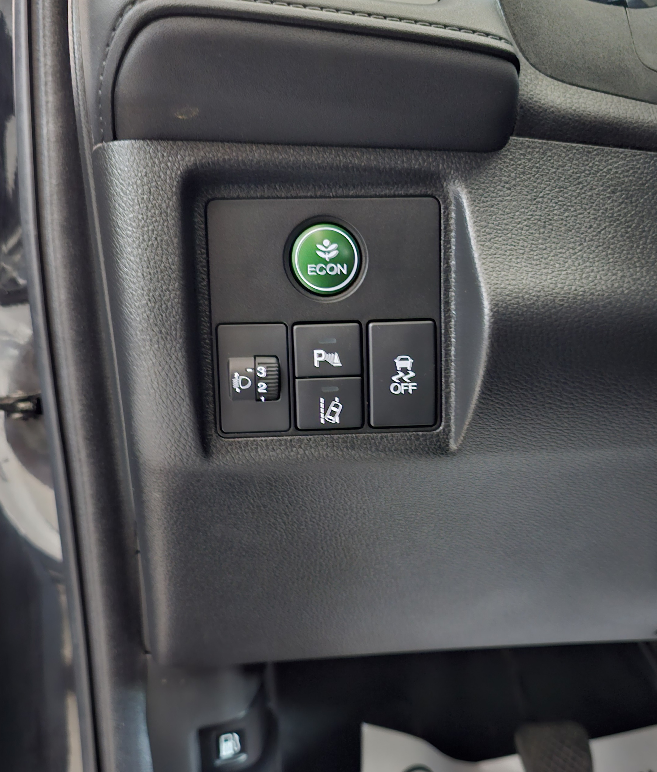 
								Honda HR-V N.O.V/ T.0.P full									