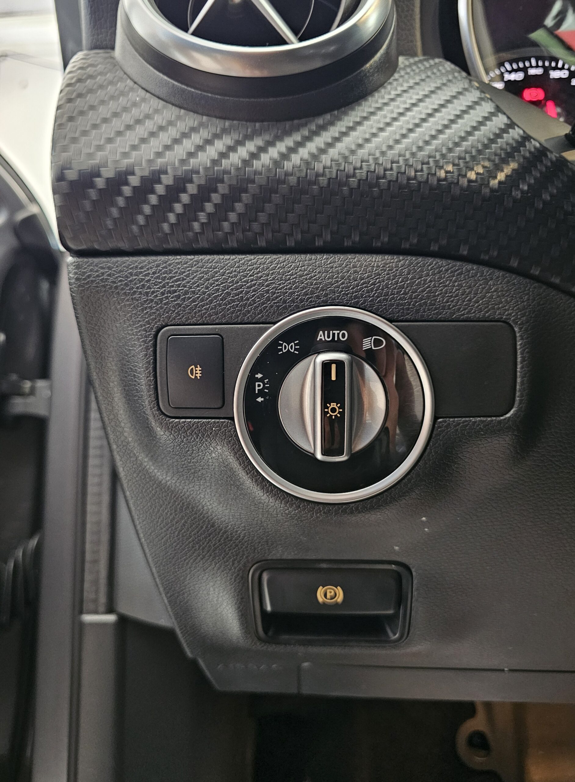 
								Mercedes Benz A 180 3 x AMG full									