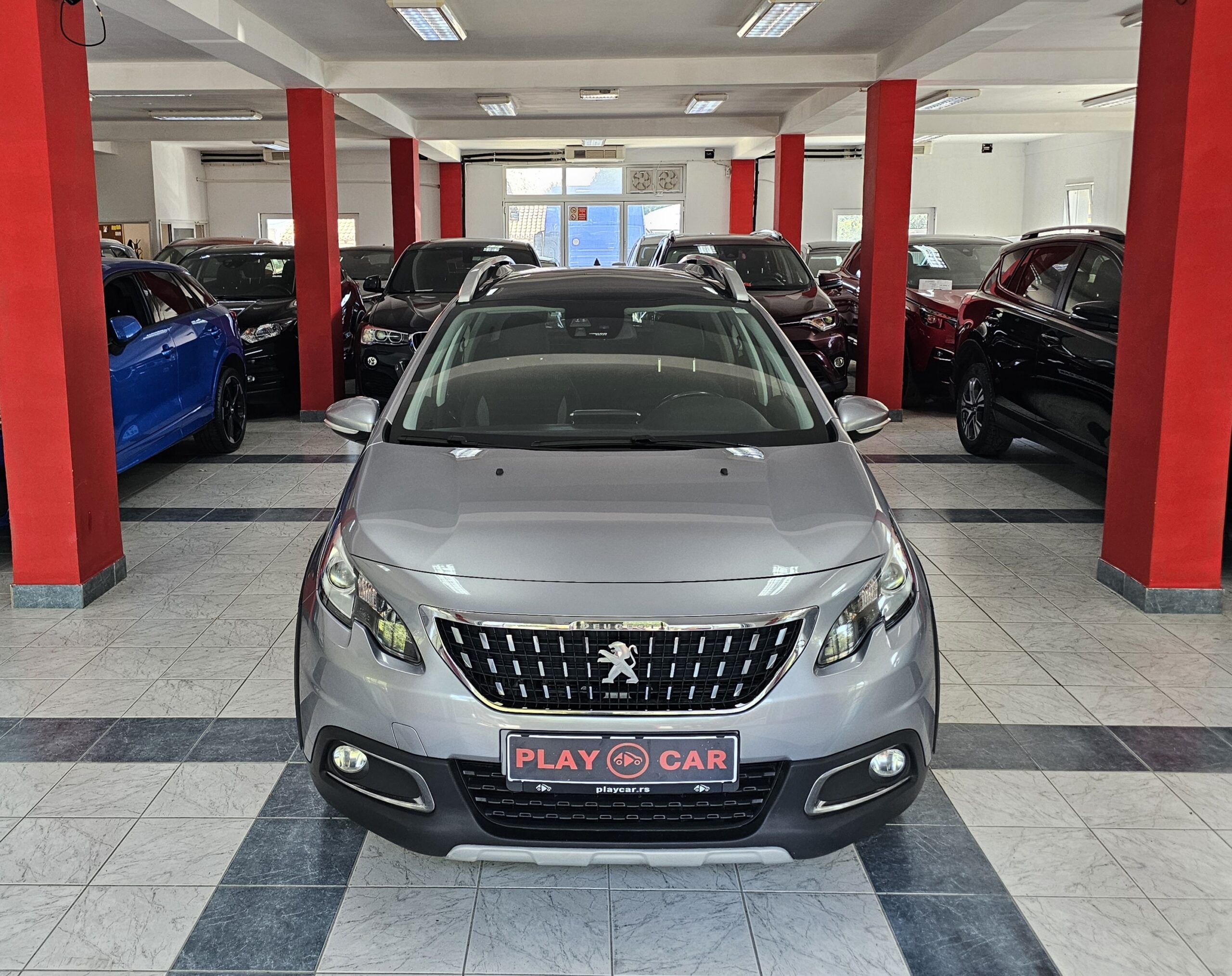 
								Peugeot 2008 AUT0/PANO full									