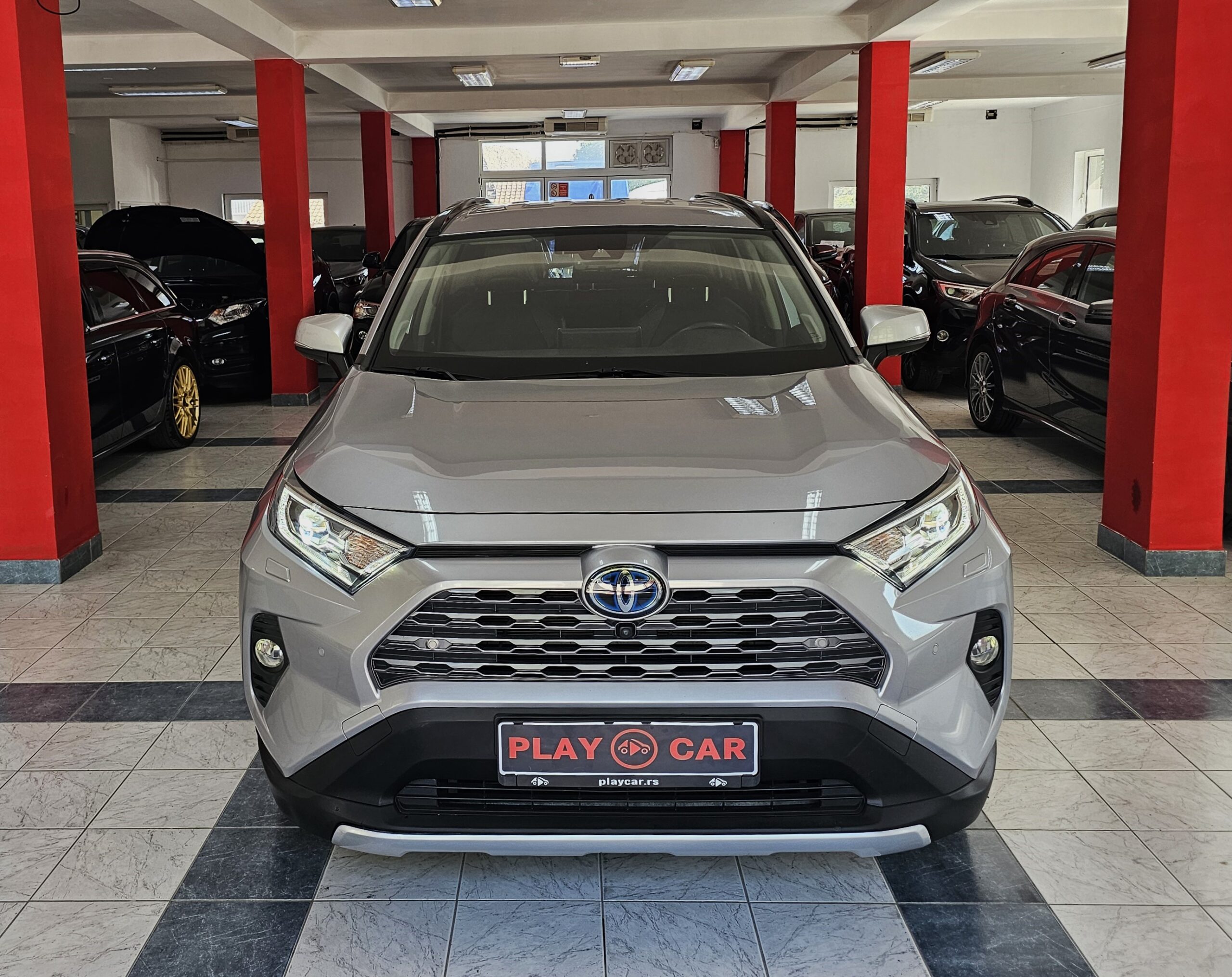 
								Toyota RAV 4 AWD/AUT0/T0P full									