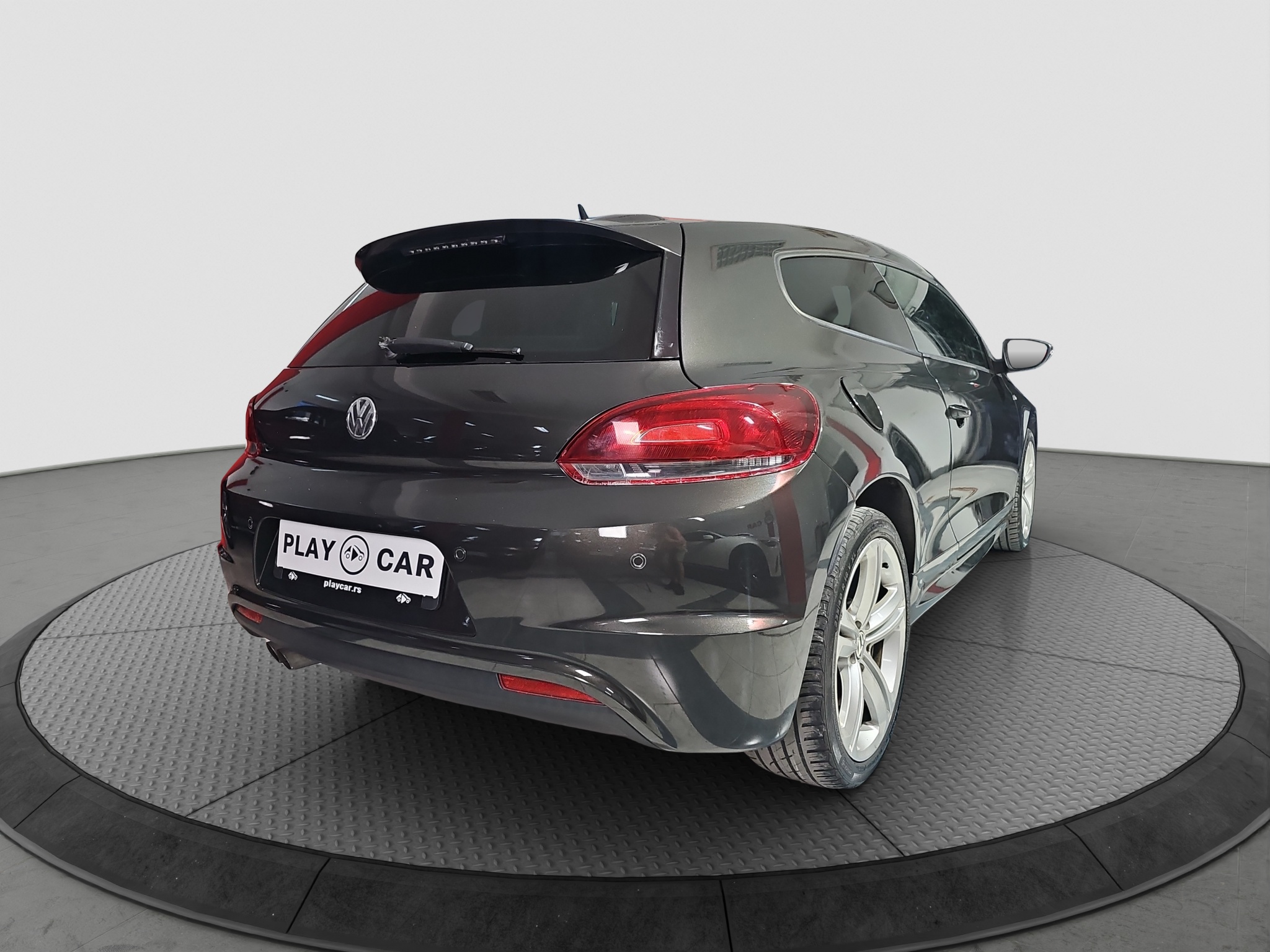 
								Volkswagen Scirocco R-line full									
