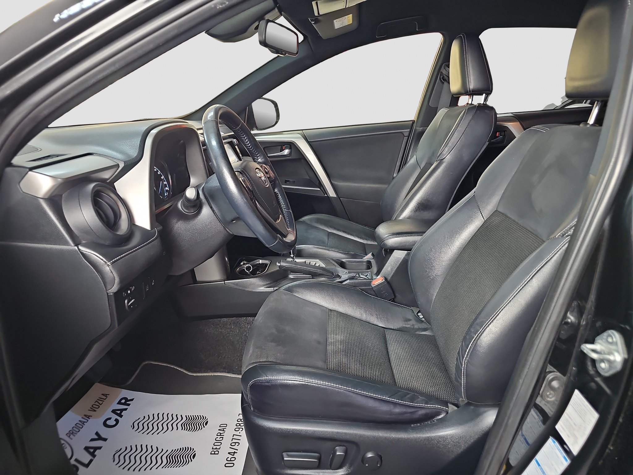 
								Toyota RAV 4 Nord Edition / 4×4 full									