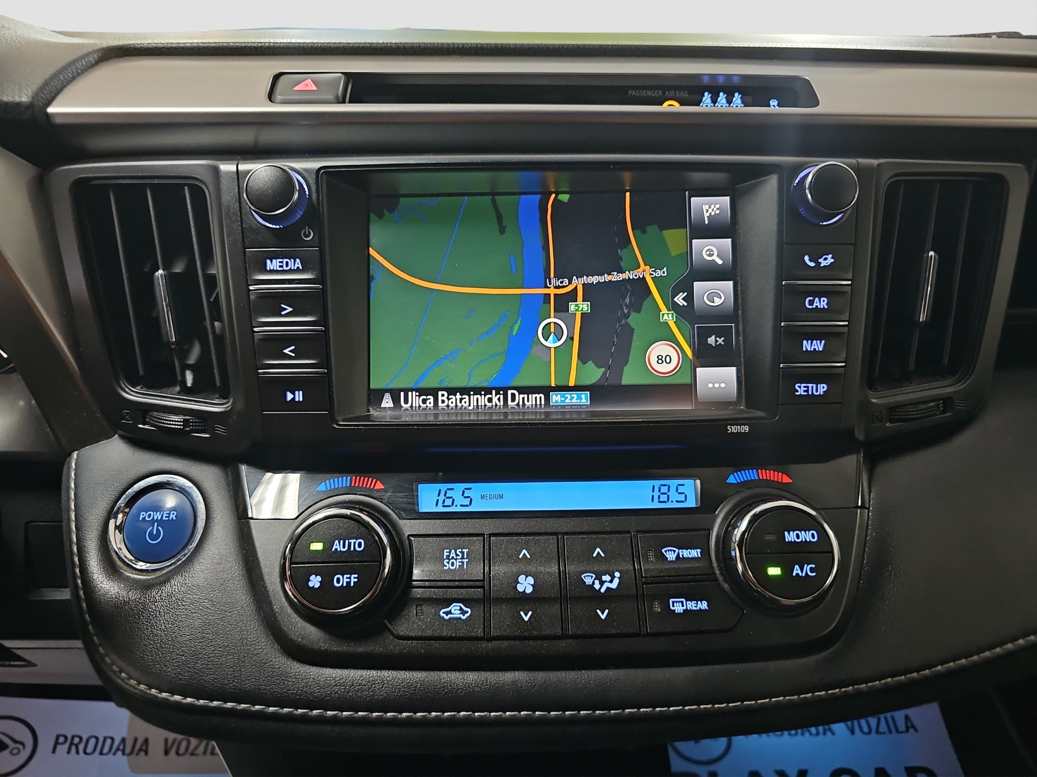 
								Toyota RAV 4 Nord Edition / 4×4 full									