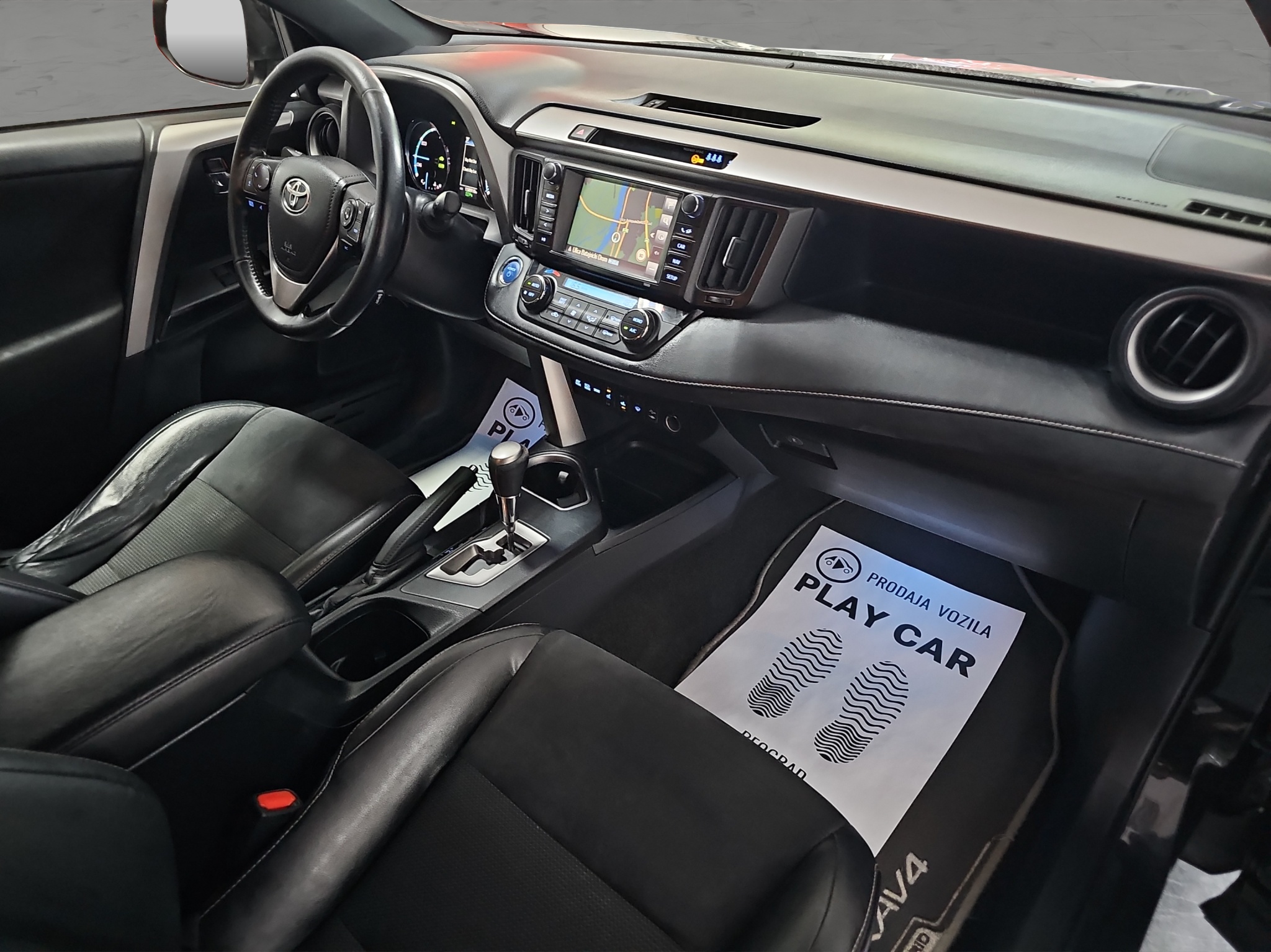 
								Toyota RAV 4 Nord Edition / 4×4 full									