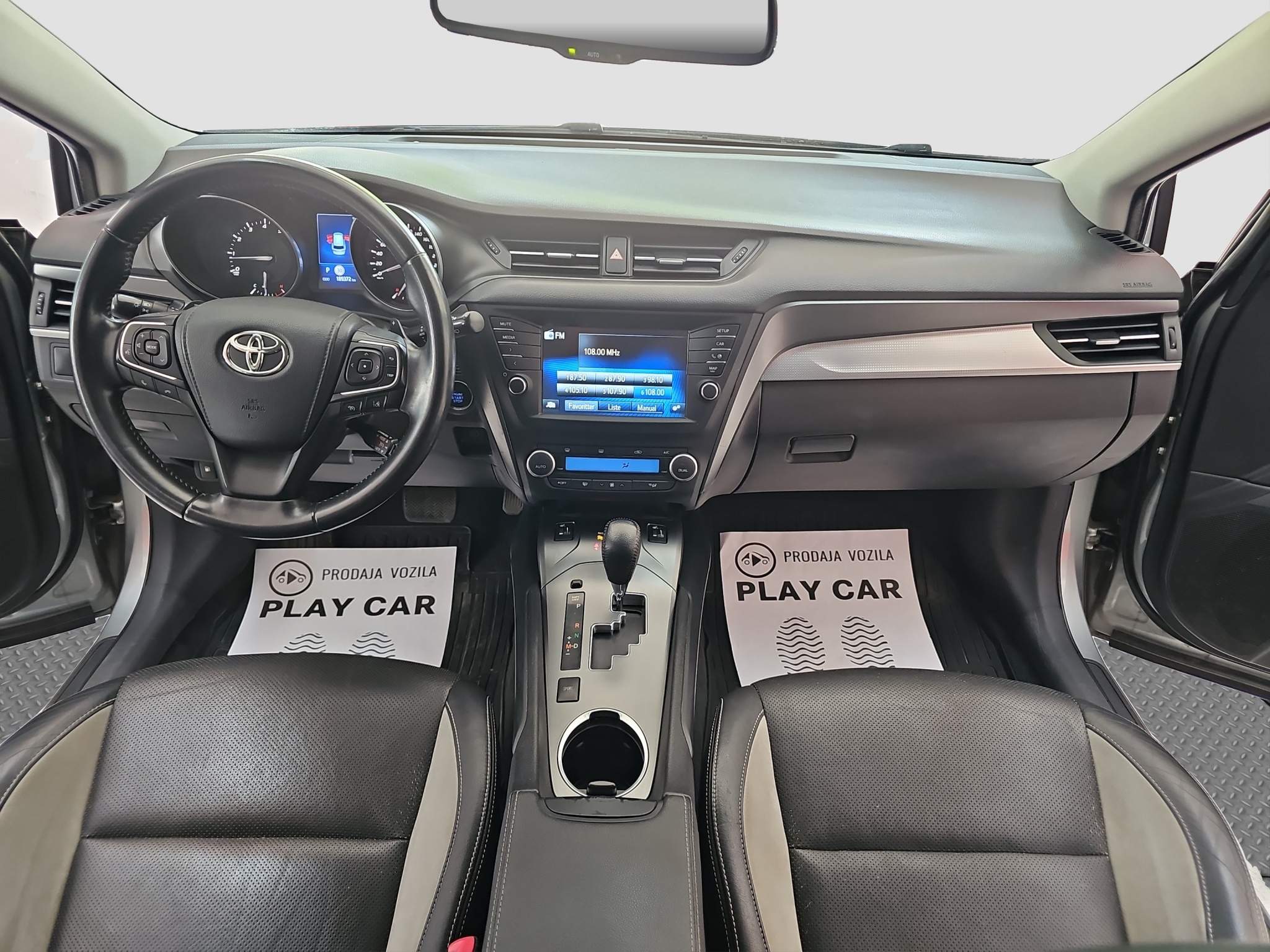 
								Toyota Avensis AUT/T0P full									