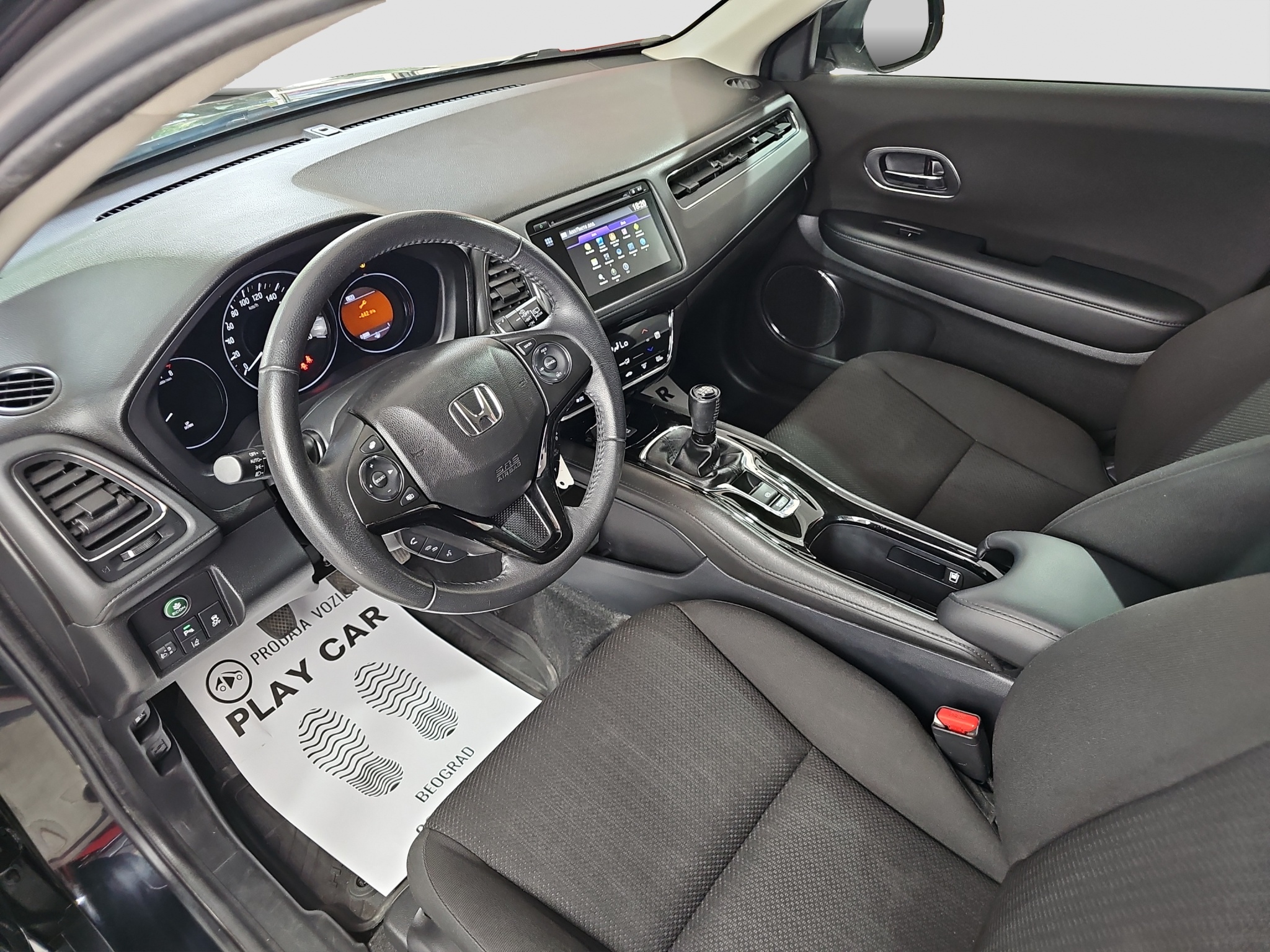 
								Honda HR-V N.O.V/ T.0.P full									