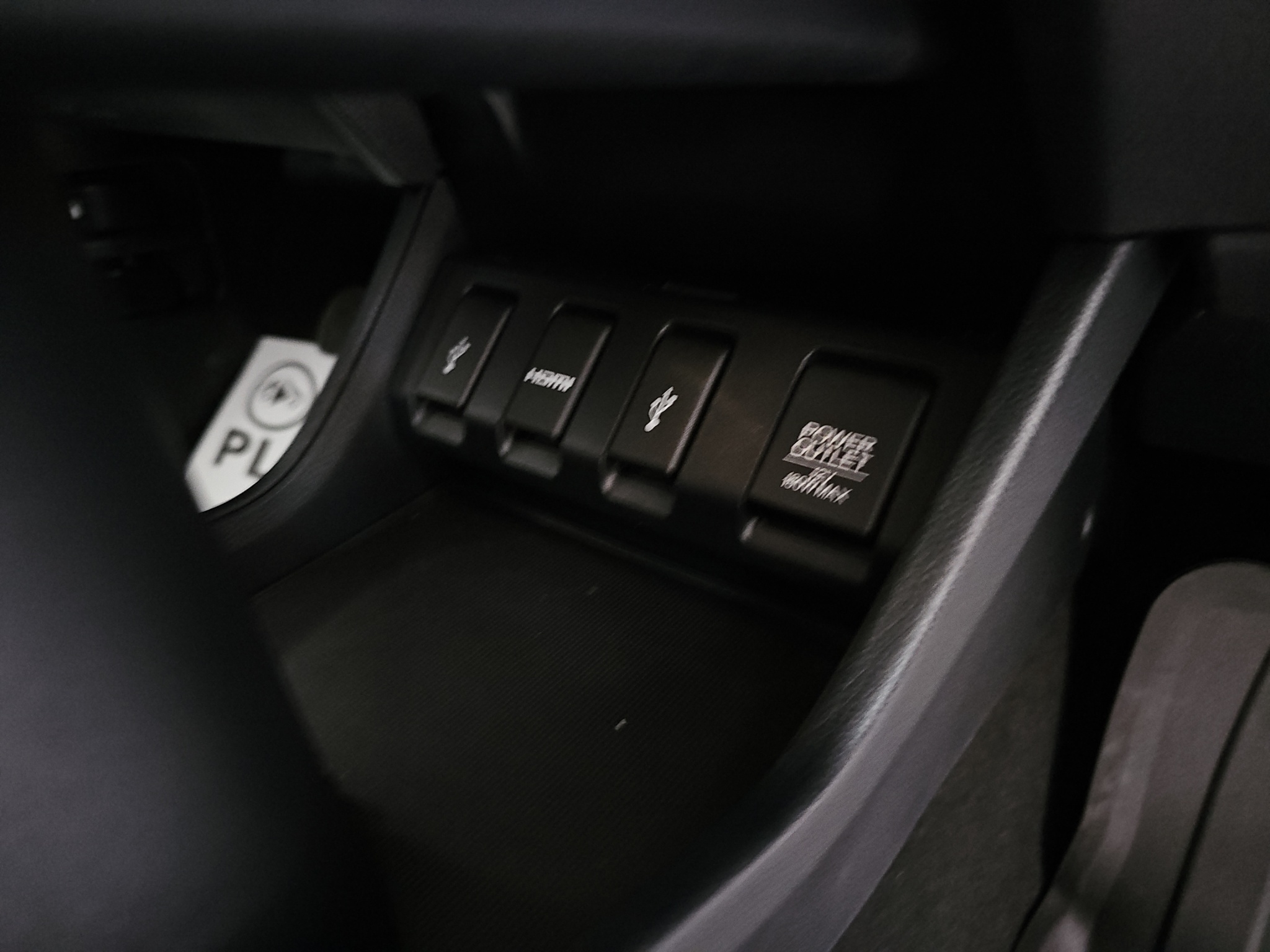 
								Honda HR-V N.O.V/ T.0.P full									