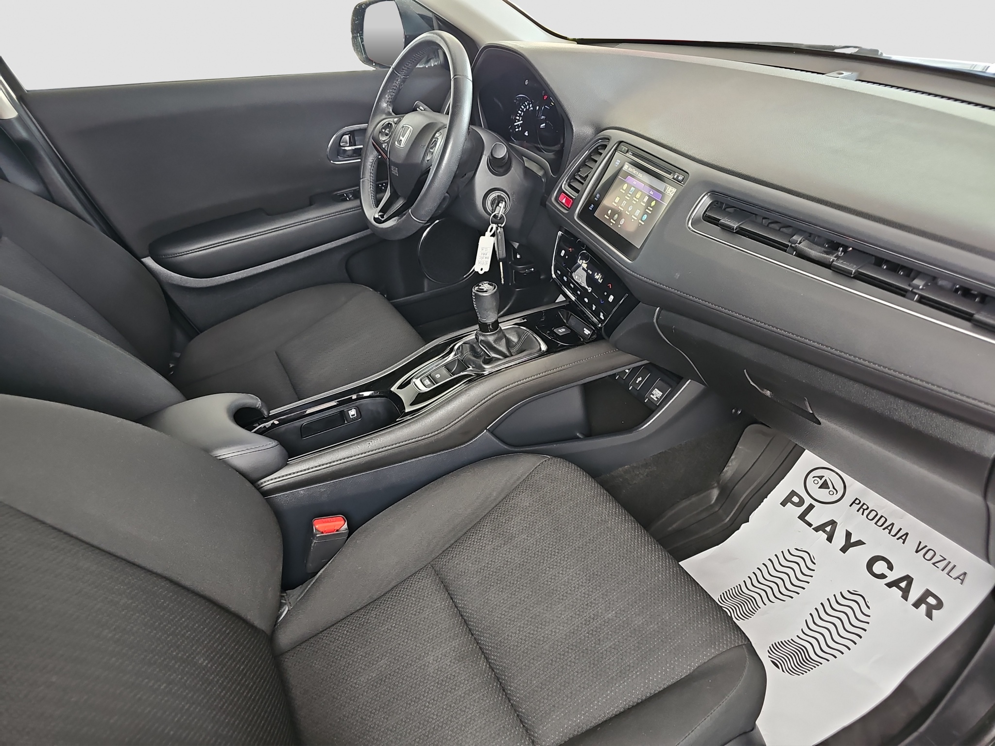 
								Honda HR-V N.O.V/ T.0.P full									