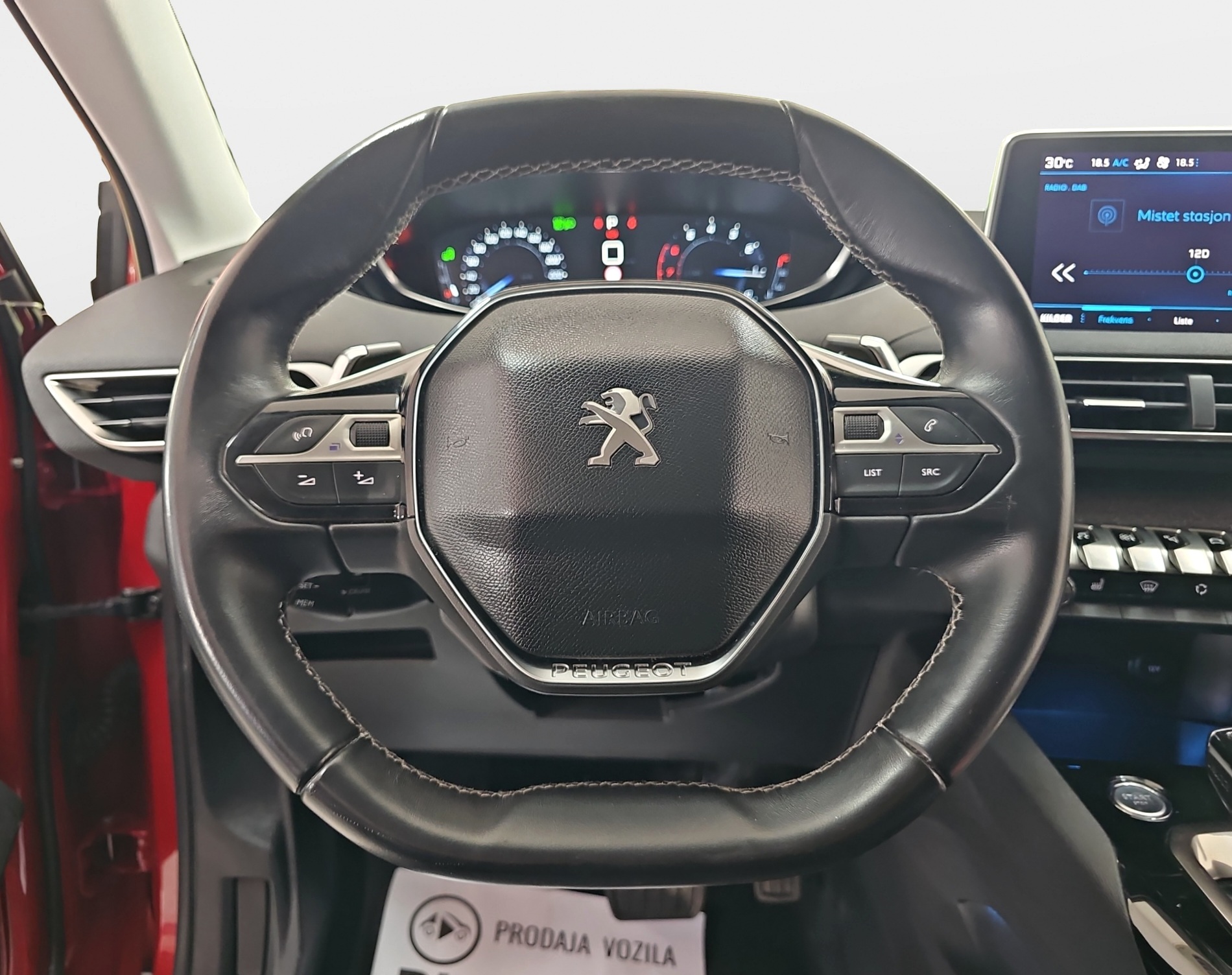 
								Peugeot 3008 T0P/N0V/MALA K.M full									