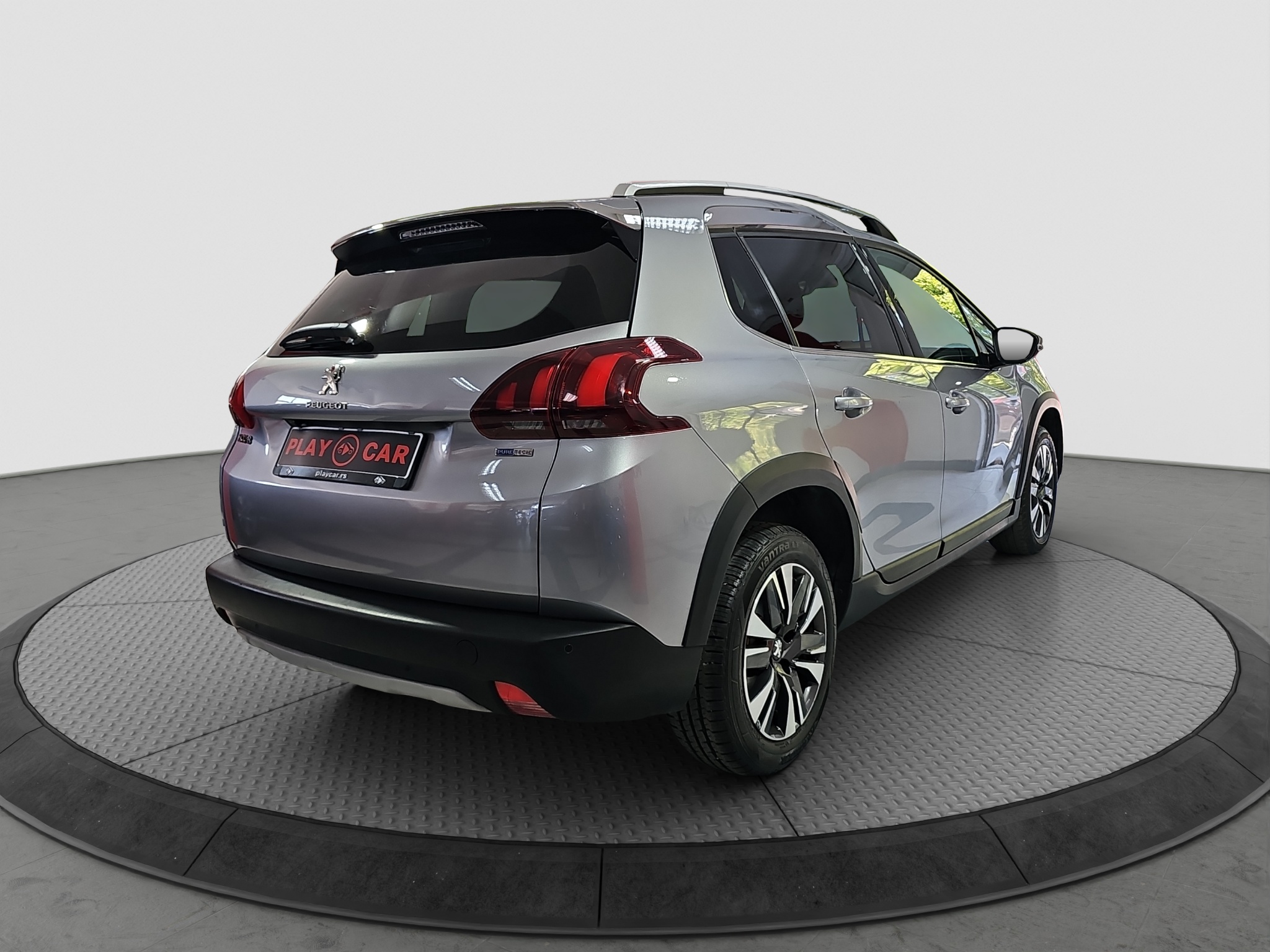 
								Peugeot 2008 AUT0/PANO full									