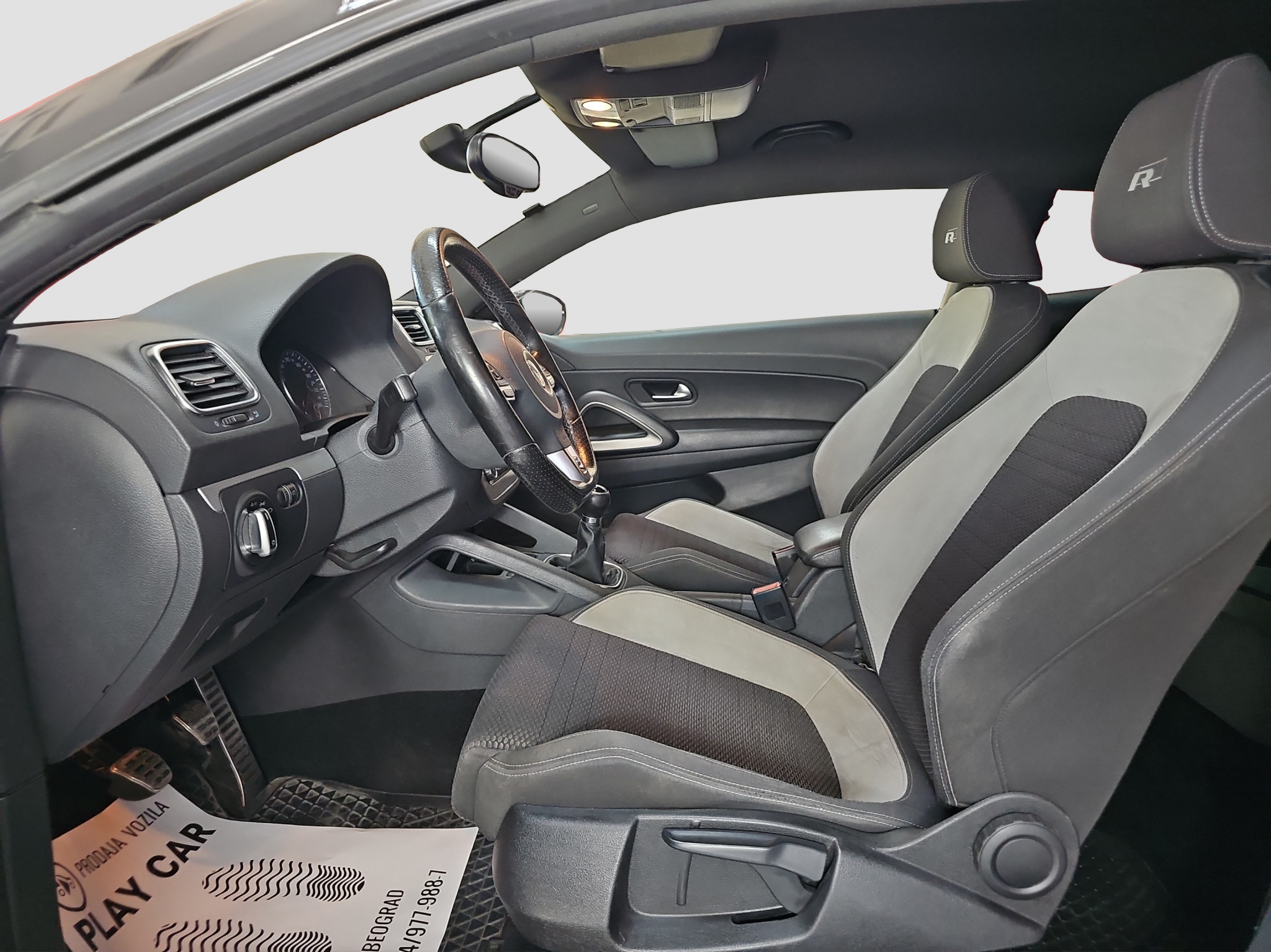 
								Volkswagen Scirocco R-line full									