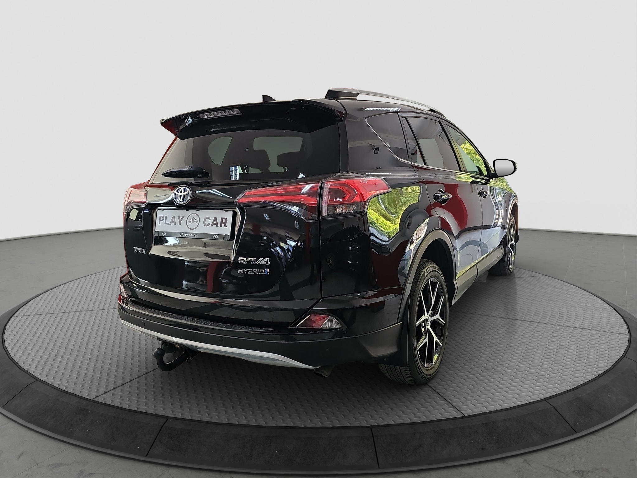 
								Toyota RAV 4 Hybrid/T0P full									