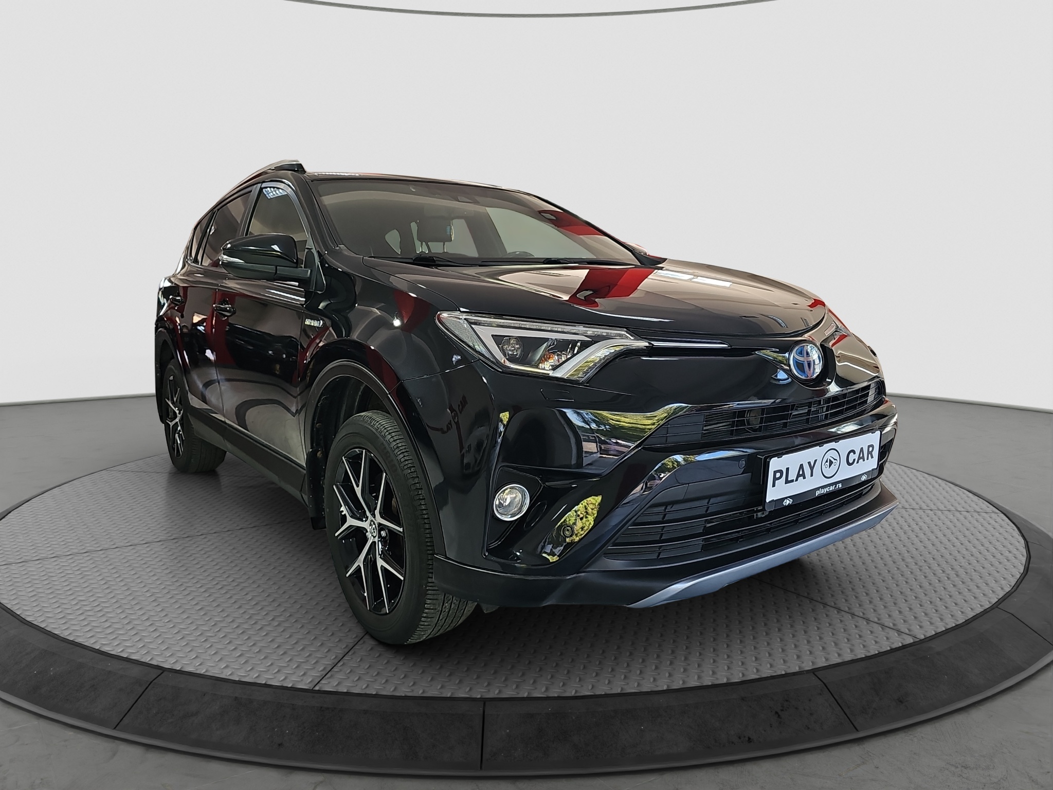 
								Toyota RAV 4 Hybrid/T0P full									