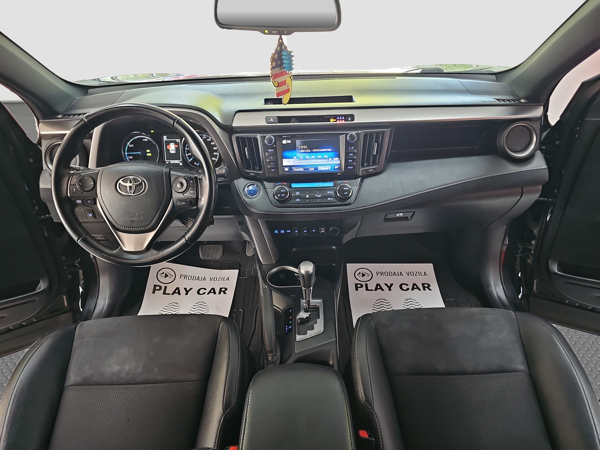 
								Toyota RAV 4 Hybrid/T0P full									