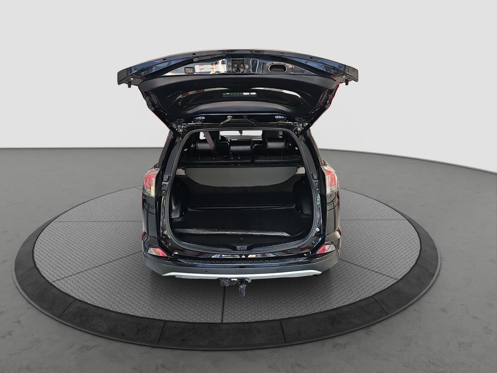 
								Toyota RAV 4 Hybrid/T0P full									