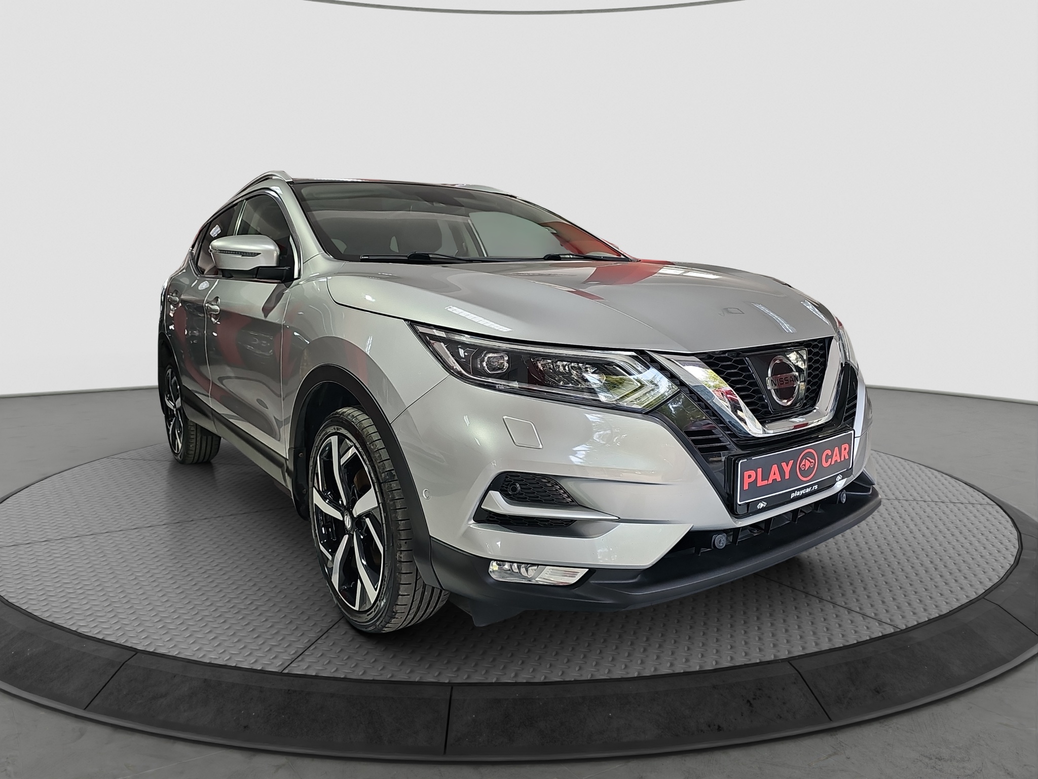 
								Nissan Qashqai TEKNA /1.5D/PANO full									