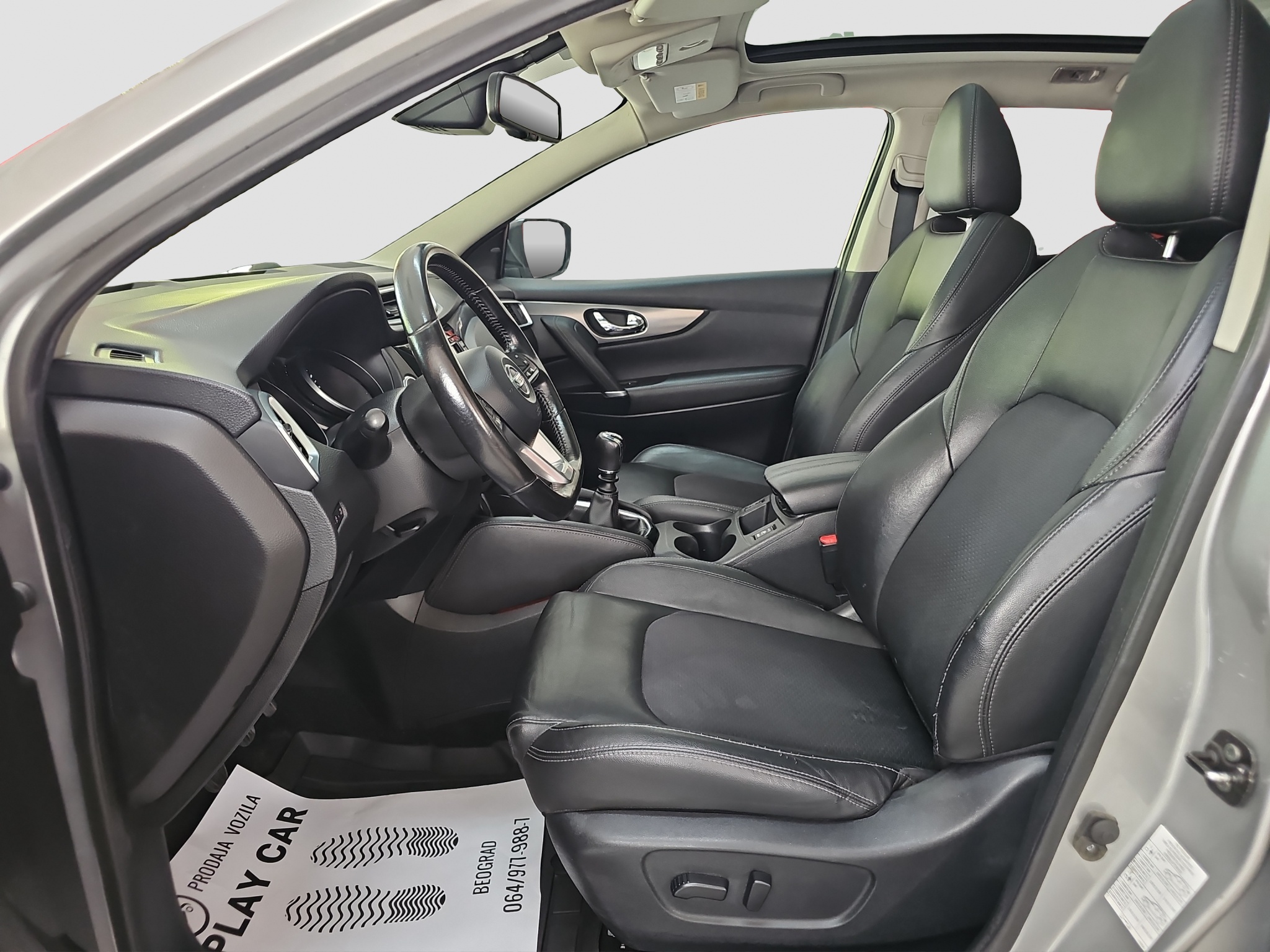 
								Nissan Qashqai TEKNA /1.5D/PANO full									