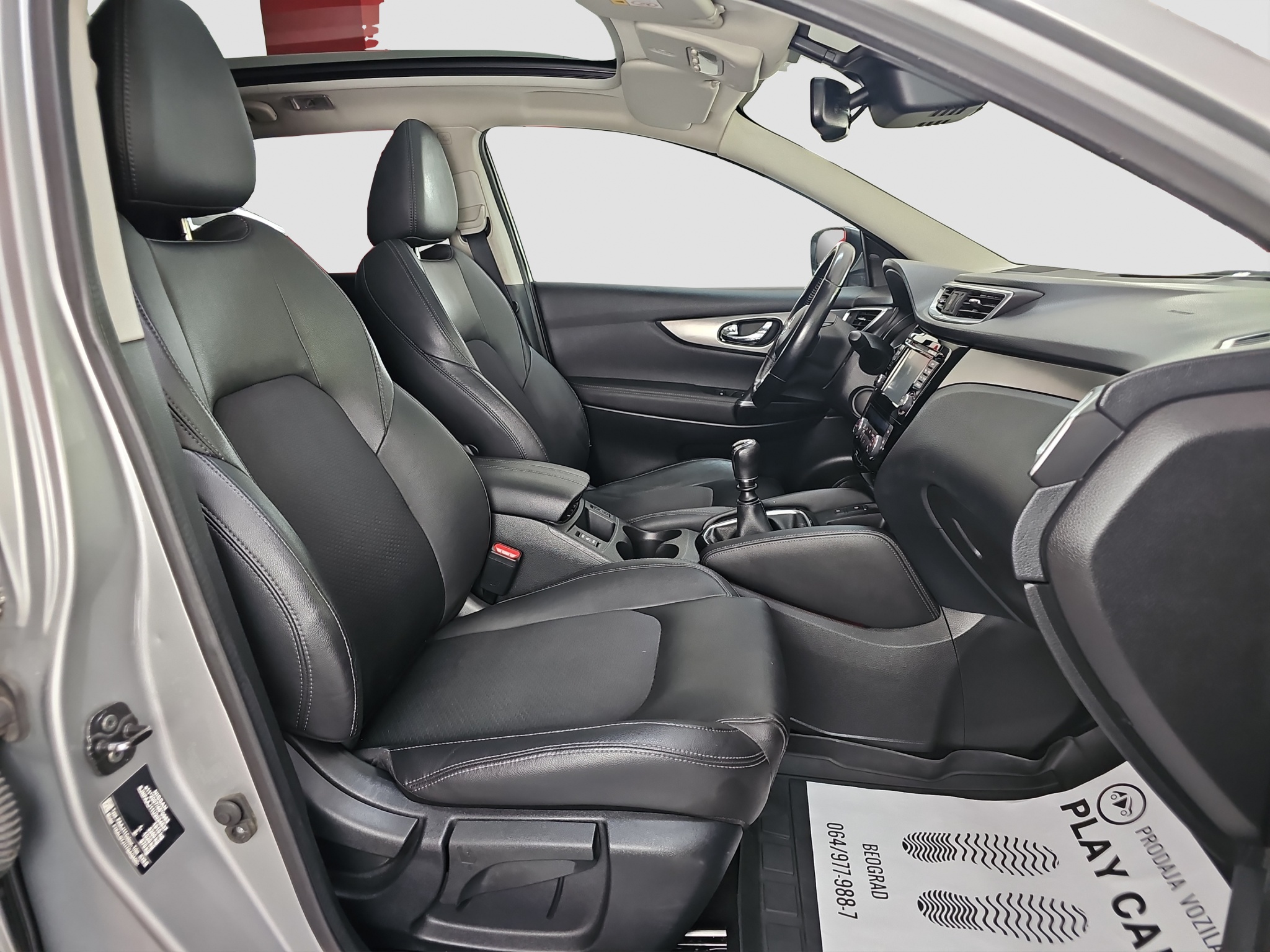 
								Nissan Qashqai TEKNA /1.5D/PANO full									