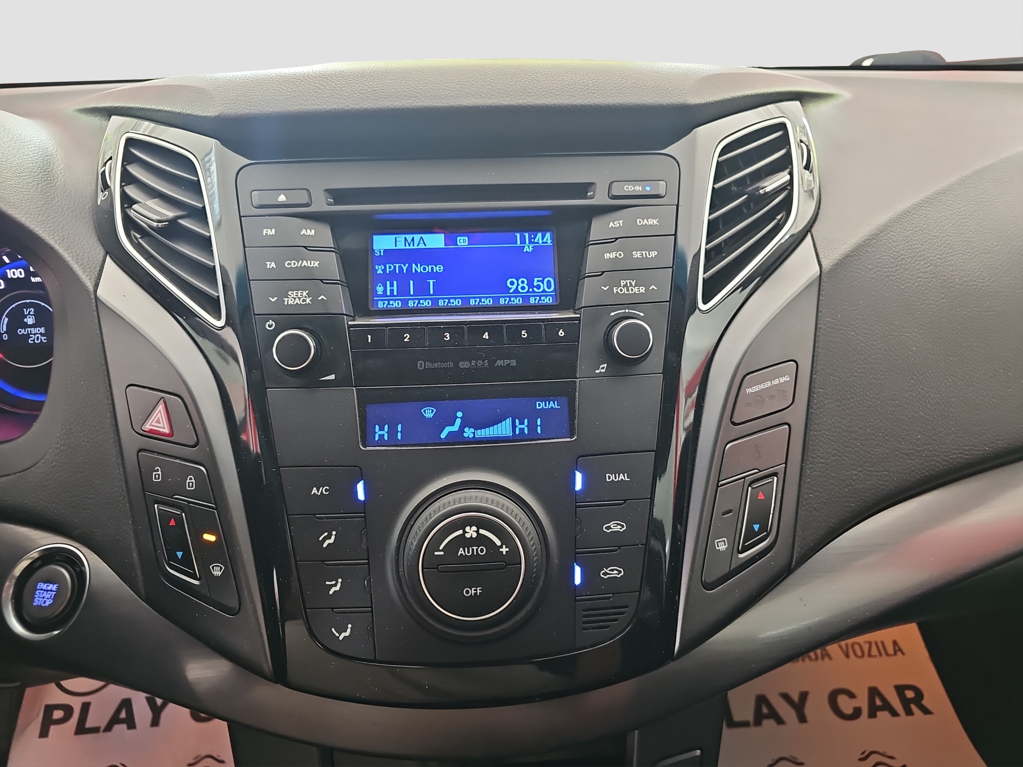 
								Hyundai i40 1.7 CRDI full									