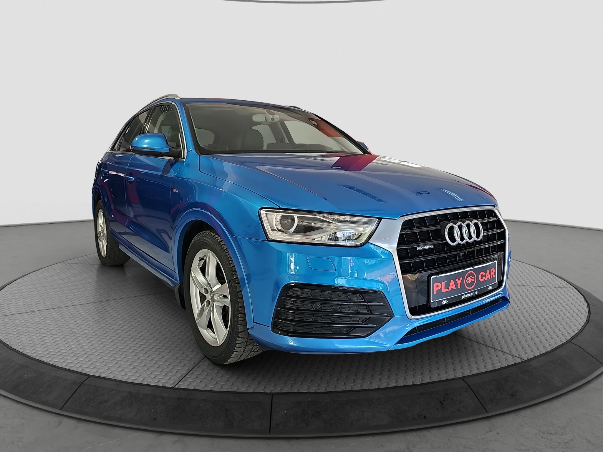 
								Audi Q3 S-line/4×4 full									
