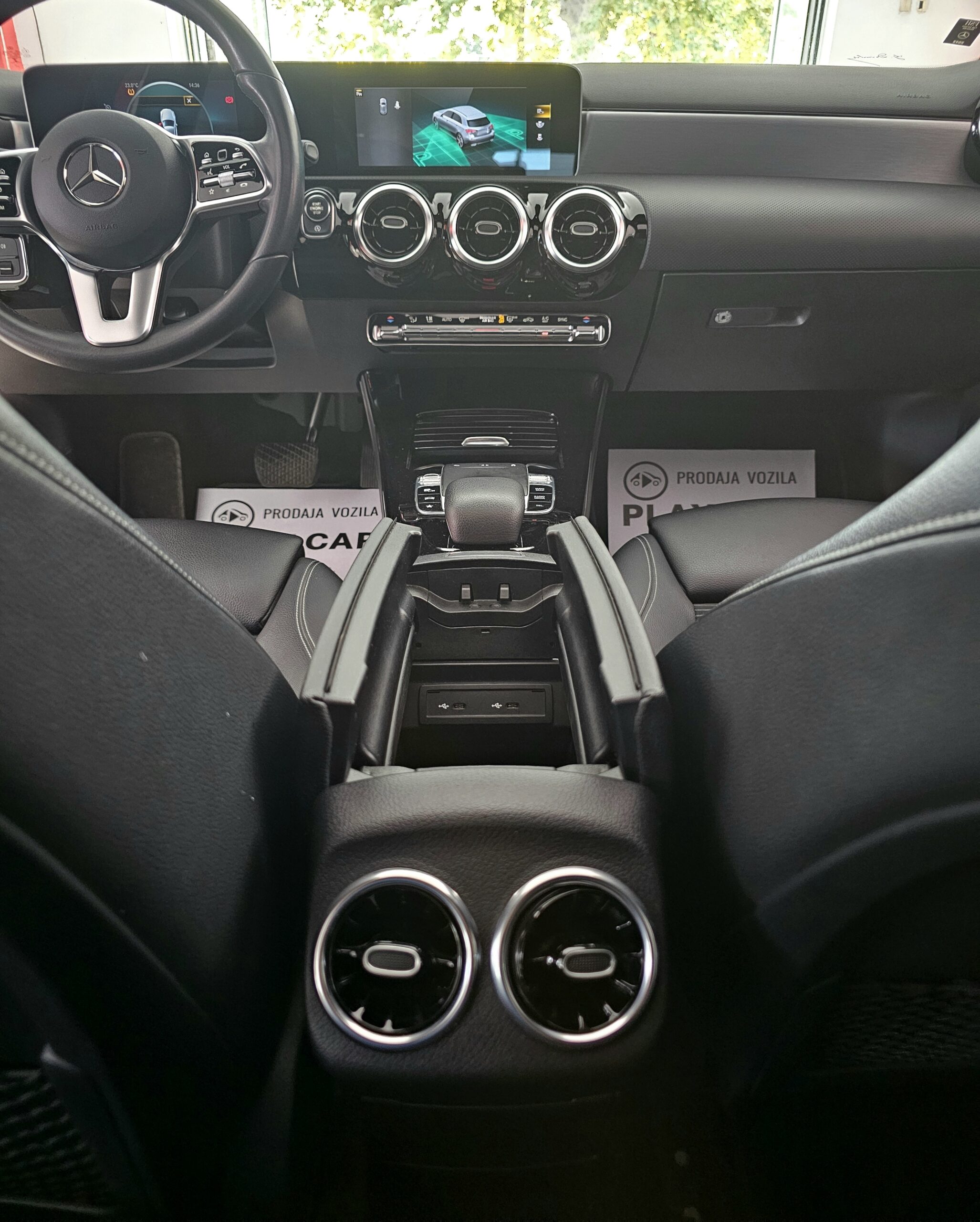 
								Mercedes Benz A 200 N0V/POKR.KROV full									