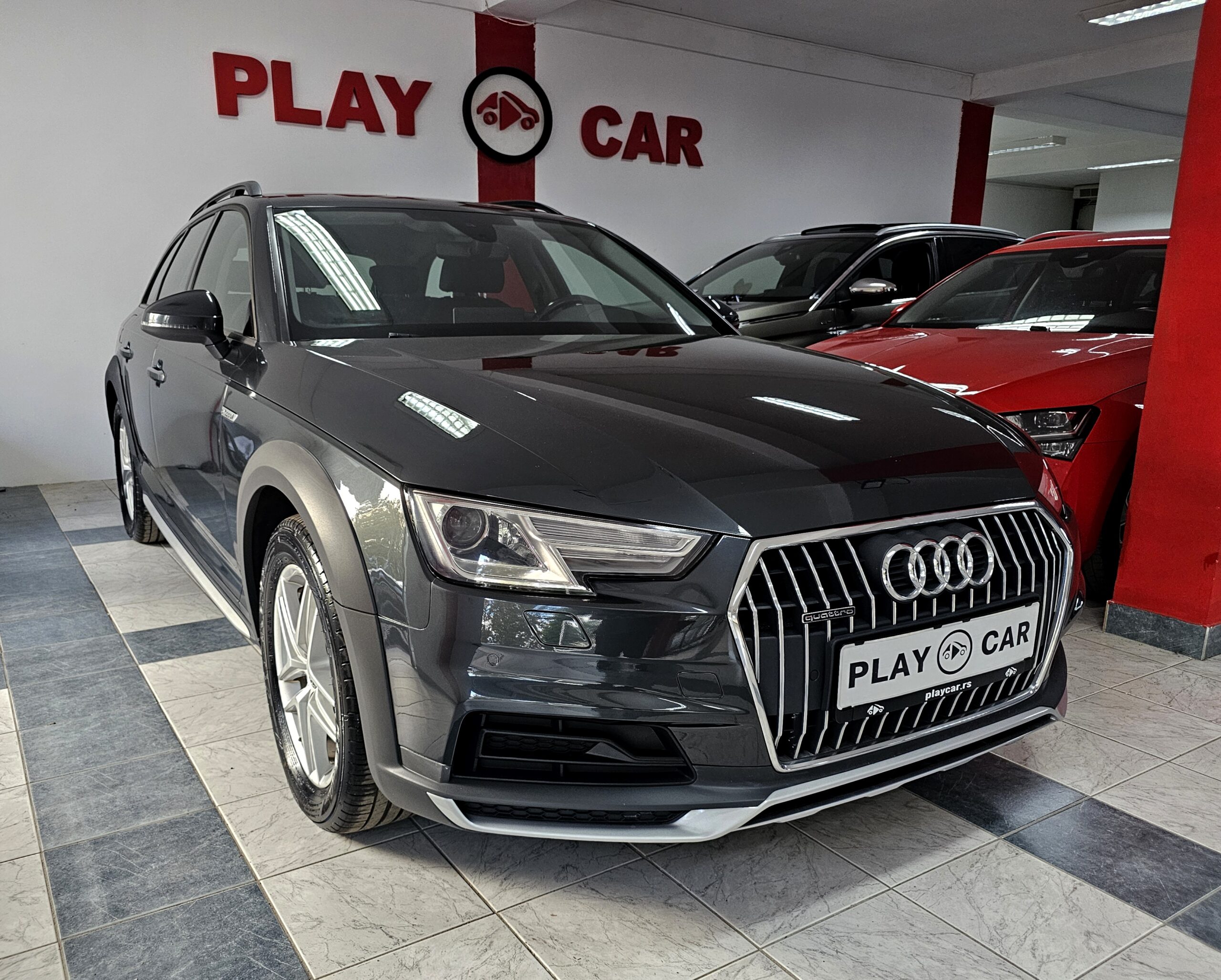 
								Audi A4 Allroad VIRT/T0P full									