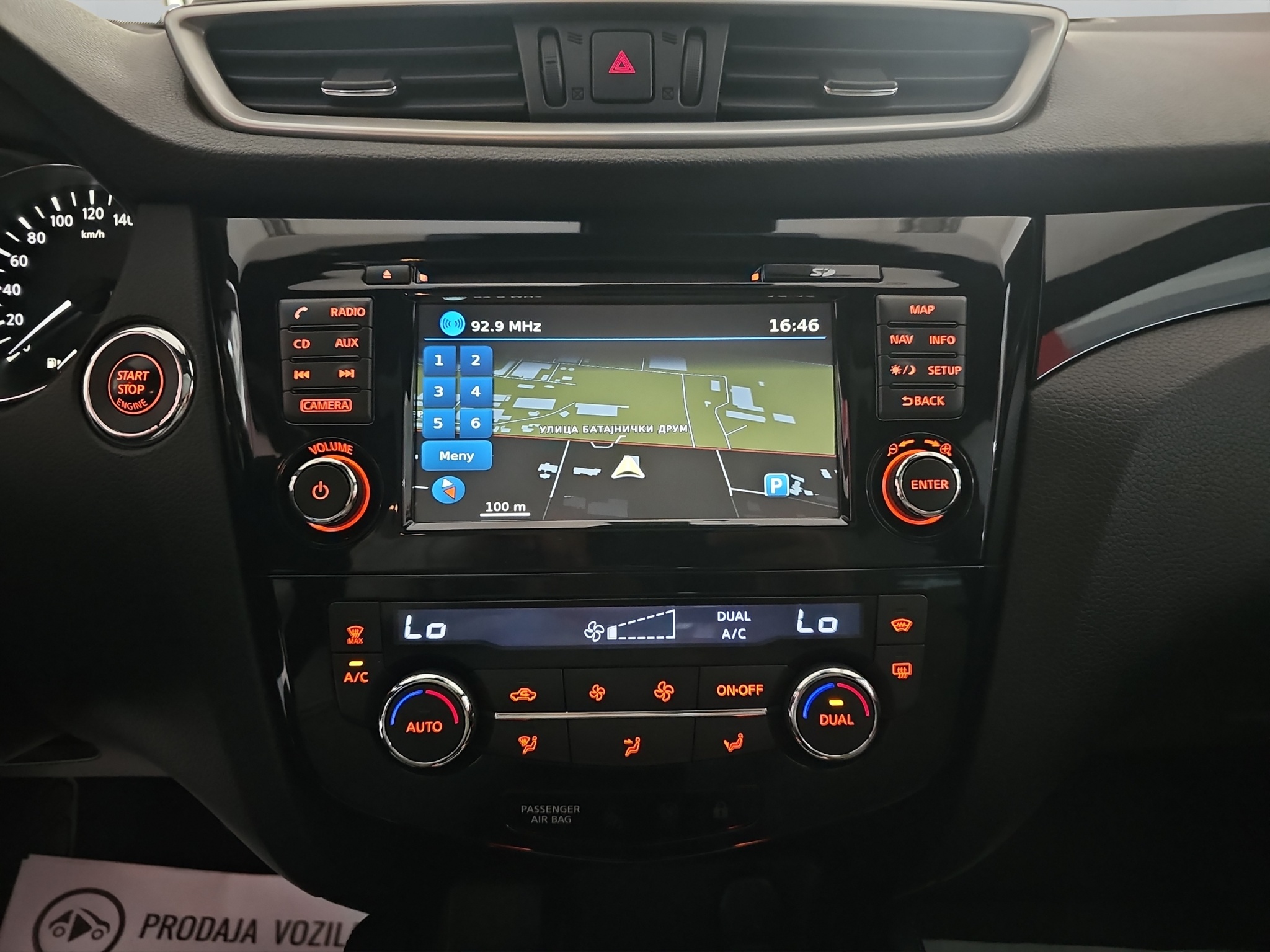 
								Nissan Qashqai TEKNA/PAN0/AUT0 full									