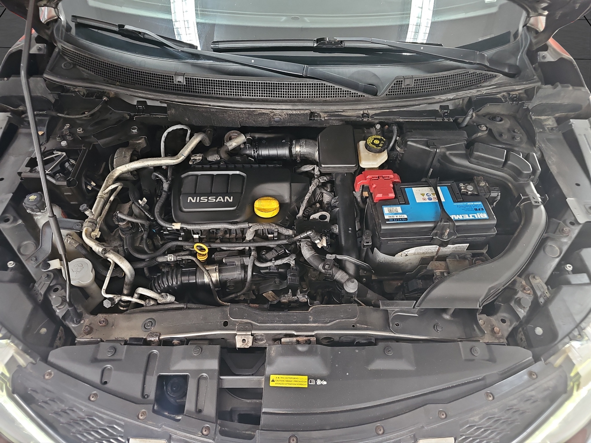 
								Nissan Qashqai TEKNA/PAN0/AUT0 full									