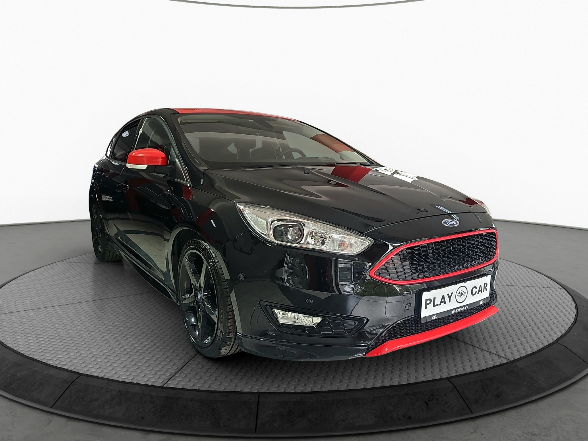 
								Ford Focus RED-BLACK.EDITION full									