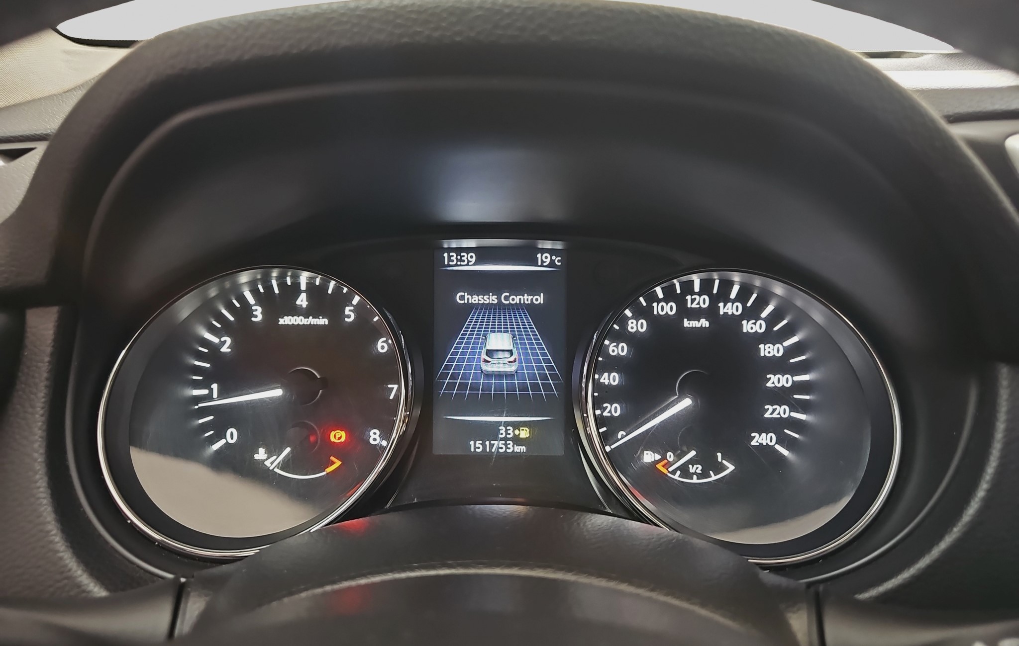 
								Nissan Qashqai full									