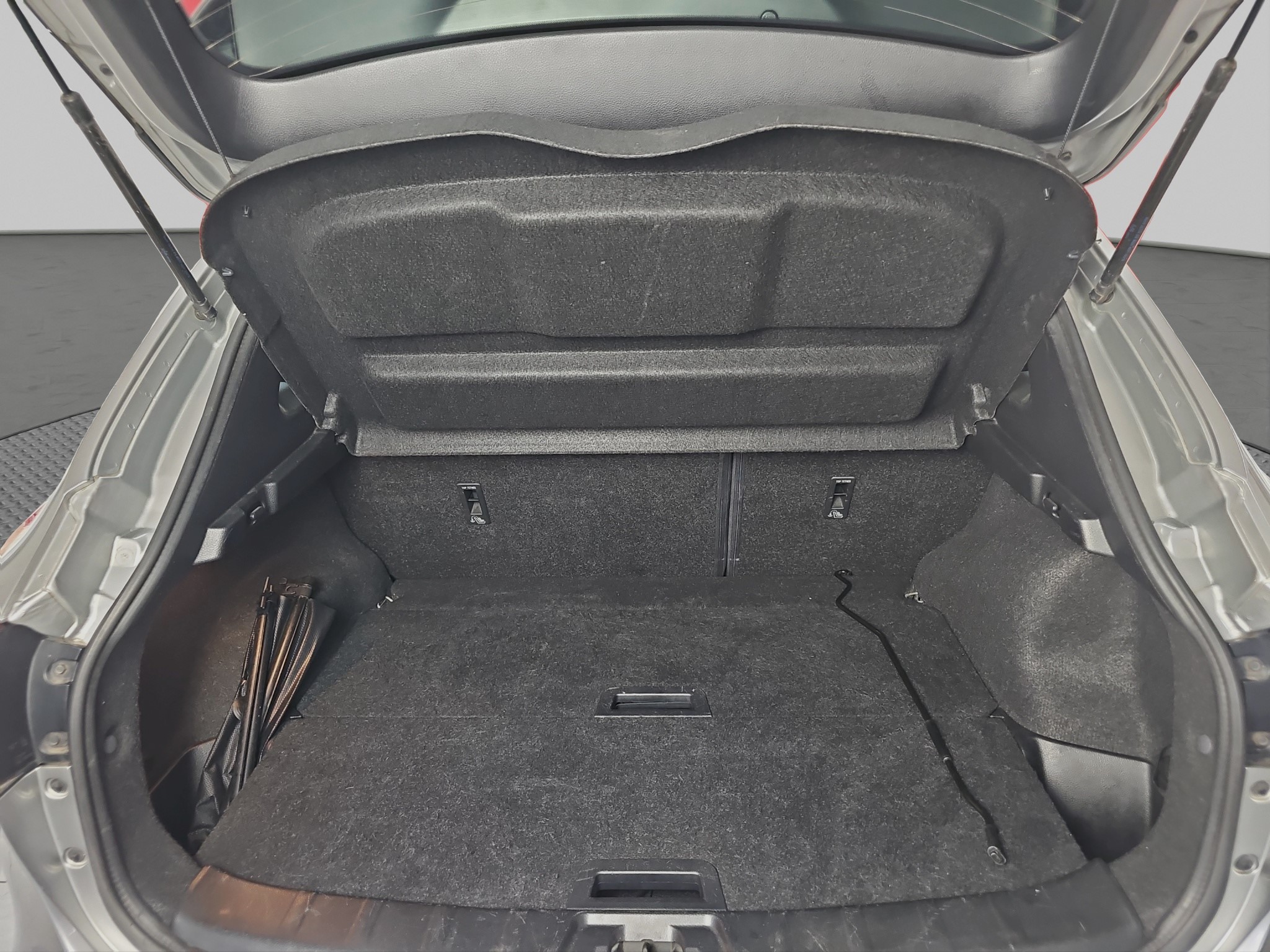 
								Nissan Qashqai full									