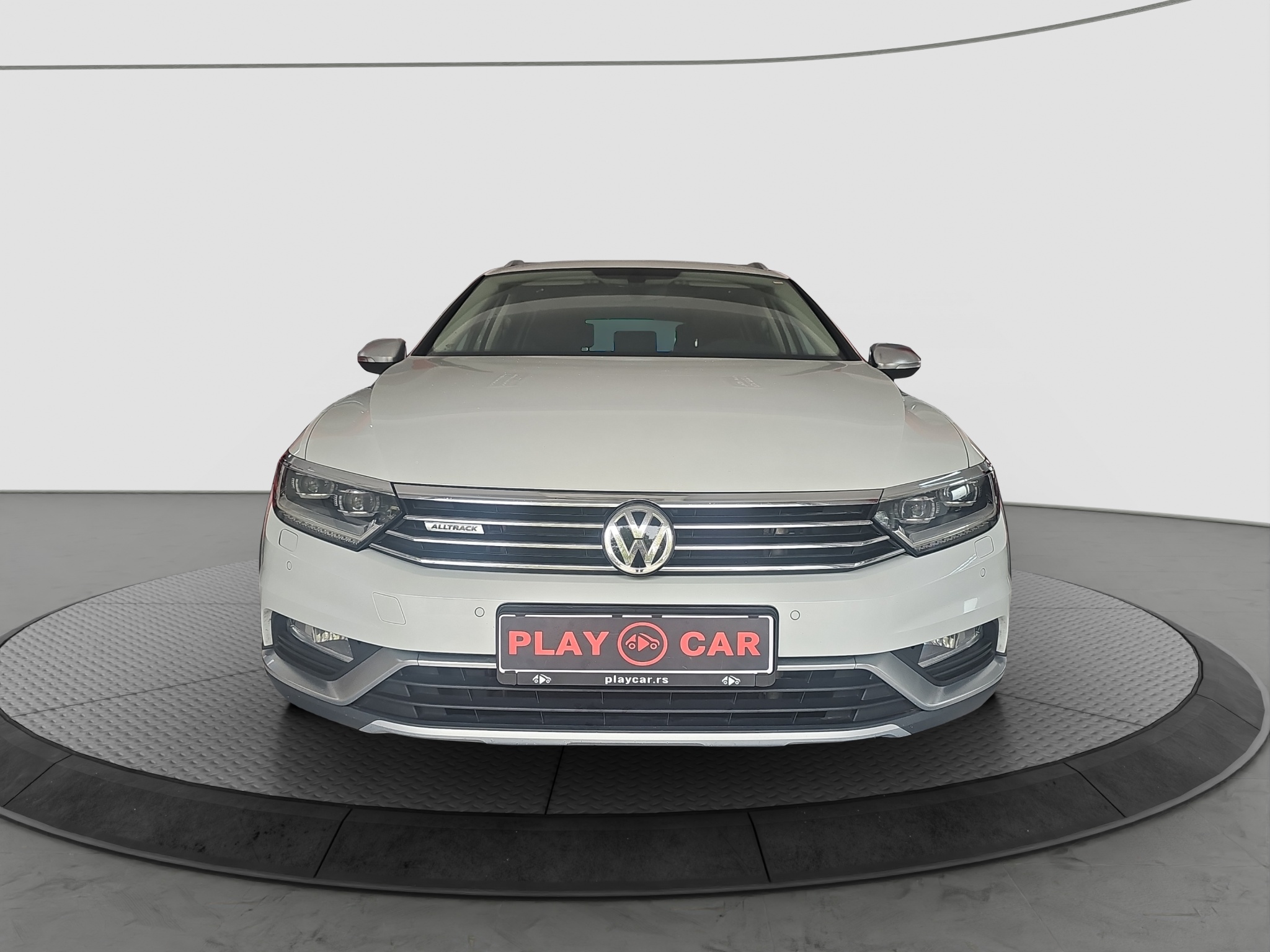 
								Volkswagen Passat B8 Alltrack T0P/4MotionDSG full									
