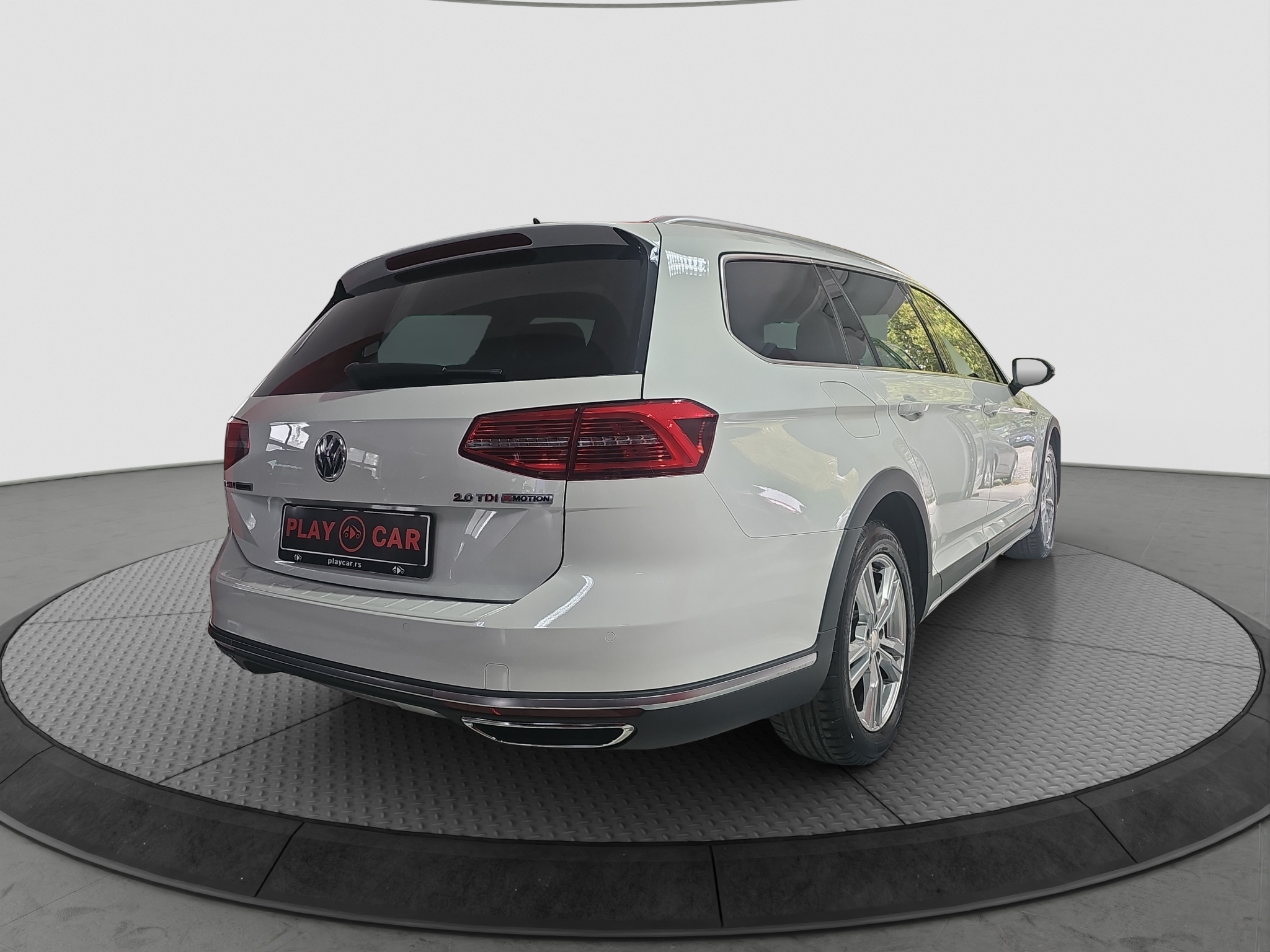 
								Volkswagen Passat B8 Alltrack T0P/4MotionDSG full									