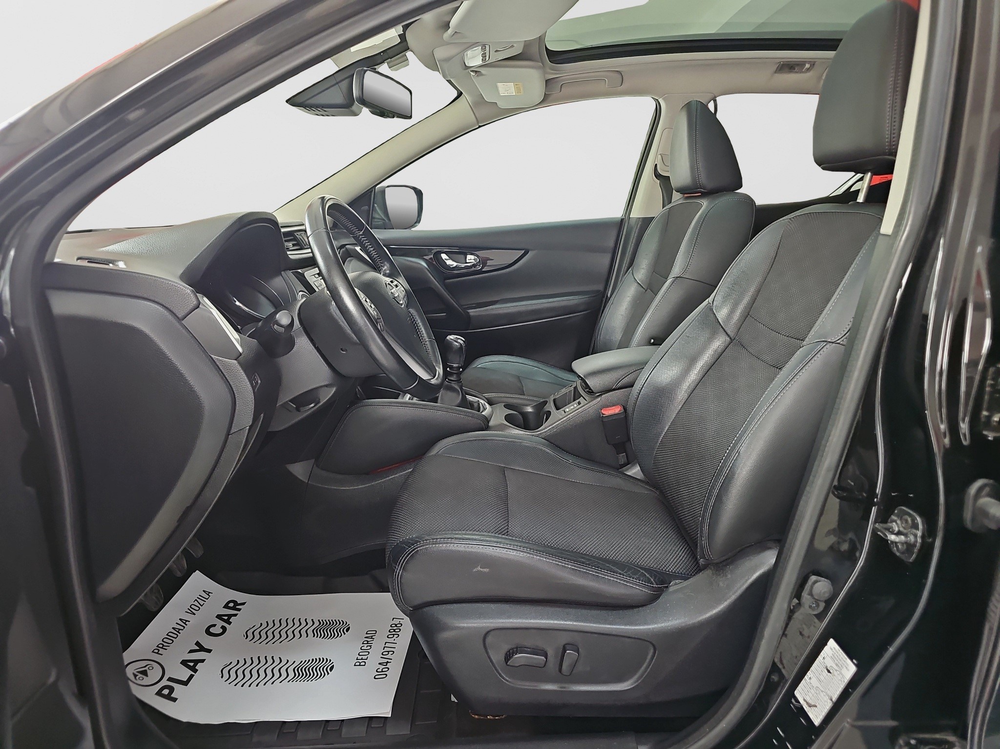 
								Nissan Qashqai TEKNA/1.6b full									