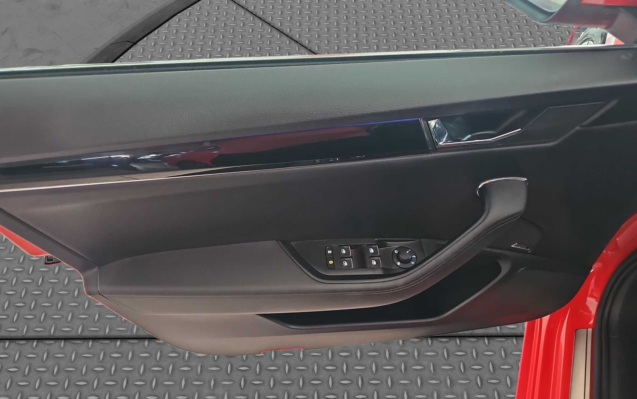 
								Škoda Superb L-K/4×4/FU.LL full									