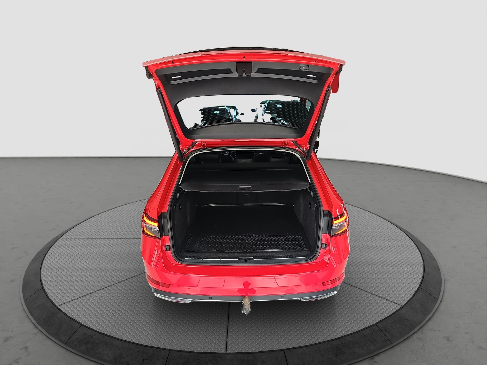 
								Škoda Superb L-K/4×4/FU.LL full									