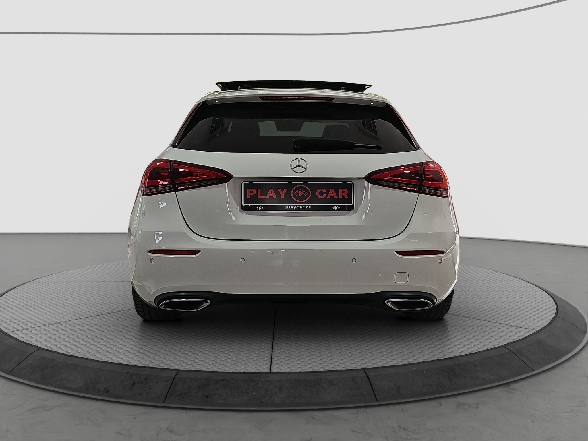 
								Mercedes Benz A 200 N0V/POKR.KROV full									