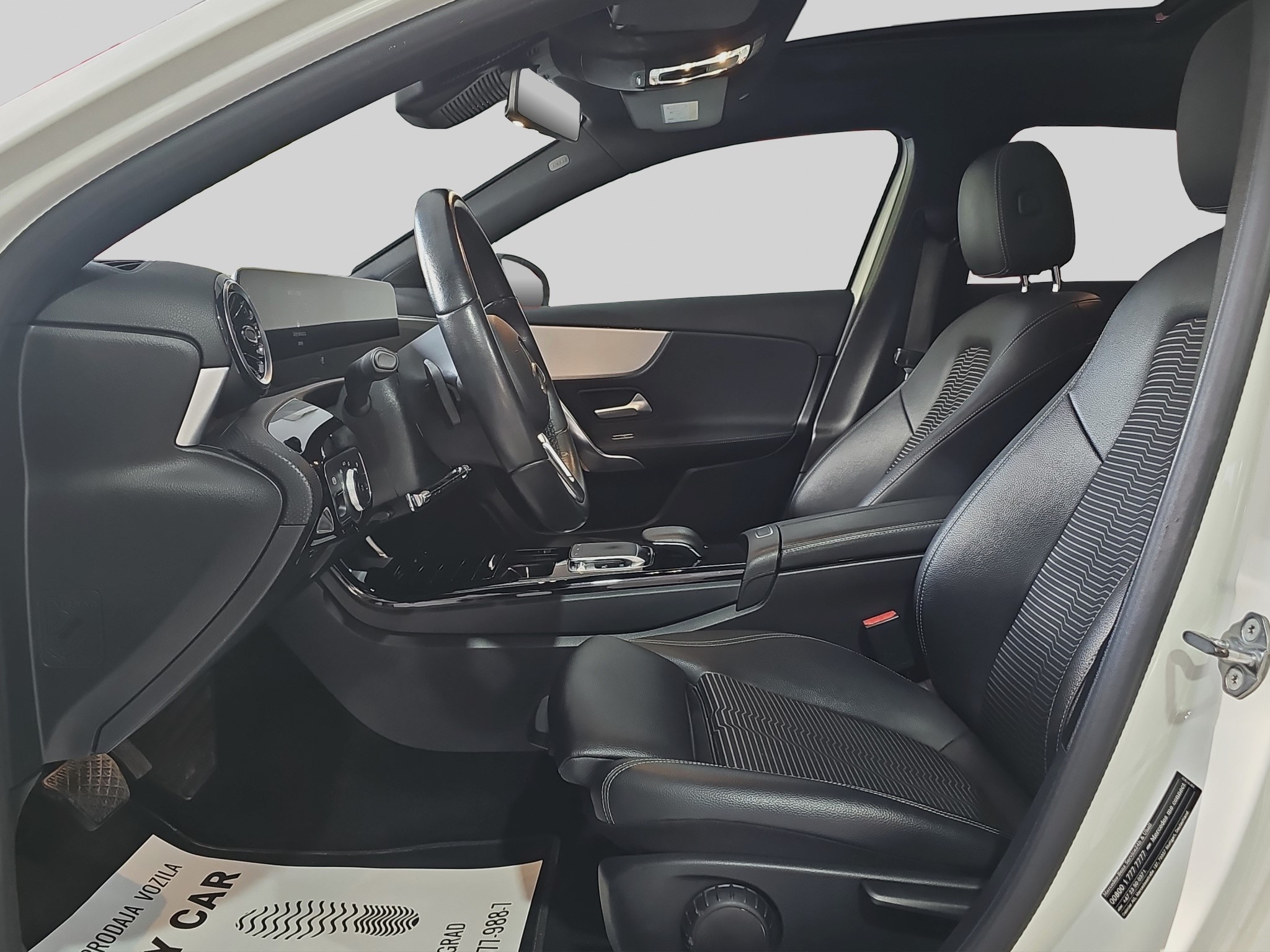 
								Mercedes Benz A 200 N0V/POKR.KROV full									