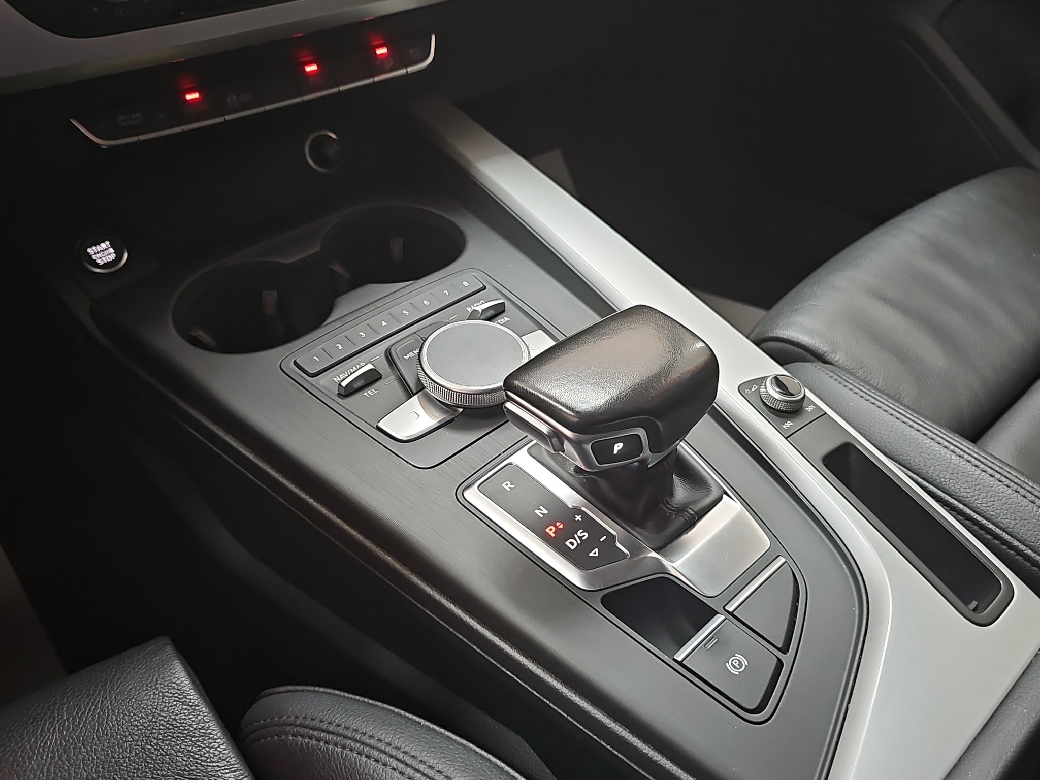 
								Audi A4 Allroad VIRT/T0P full									